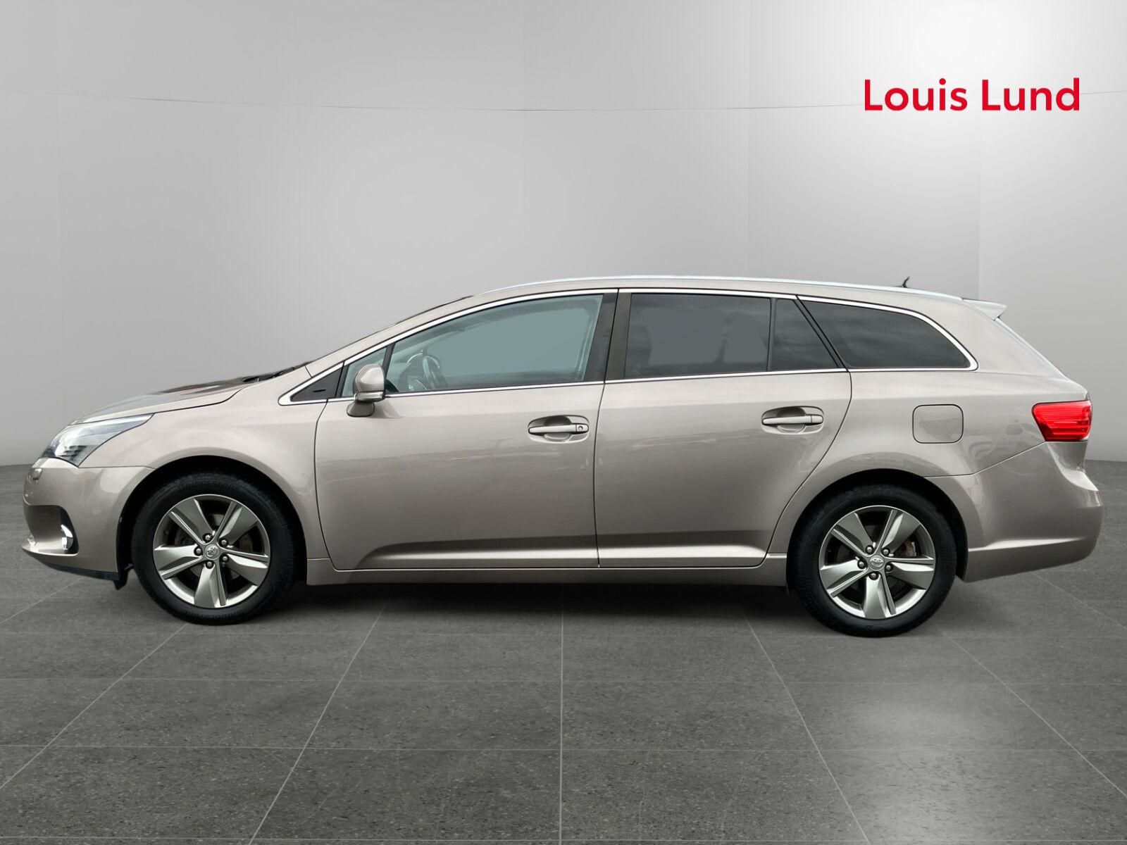 Billede af Toyota Avensis Touring Sports 1,8 VVT-I T2 Premium 147HK Stc 6g