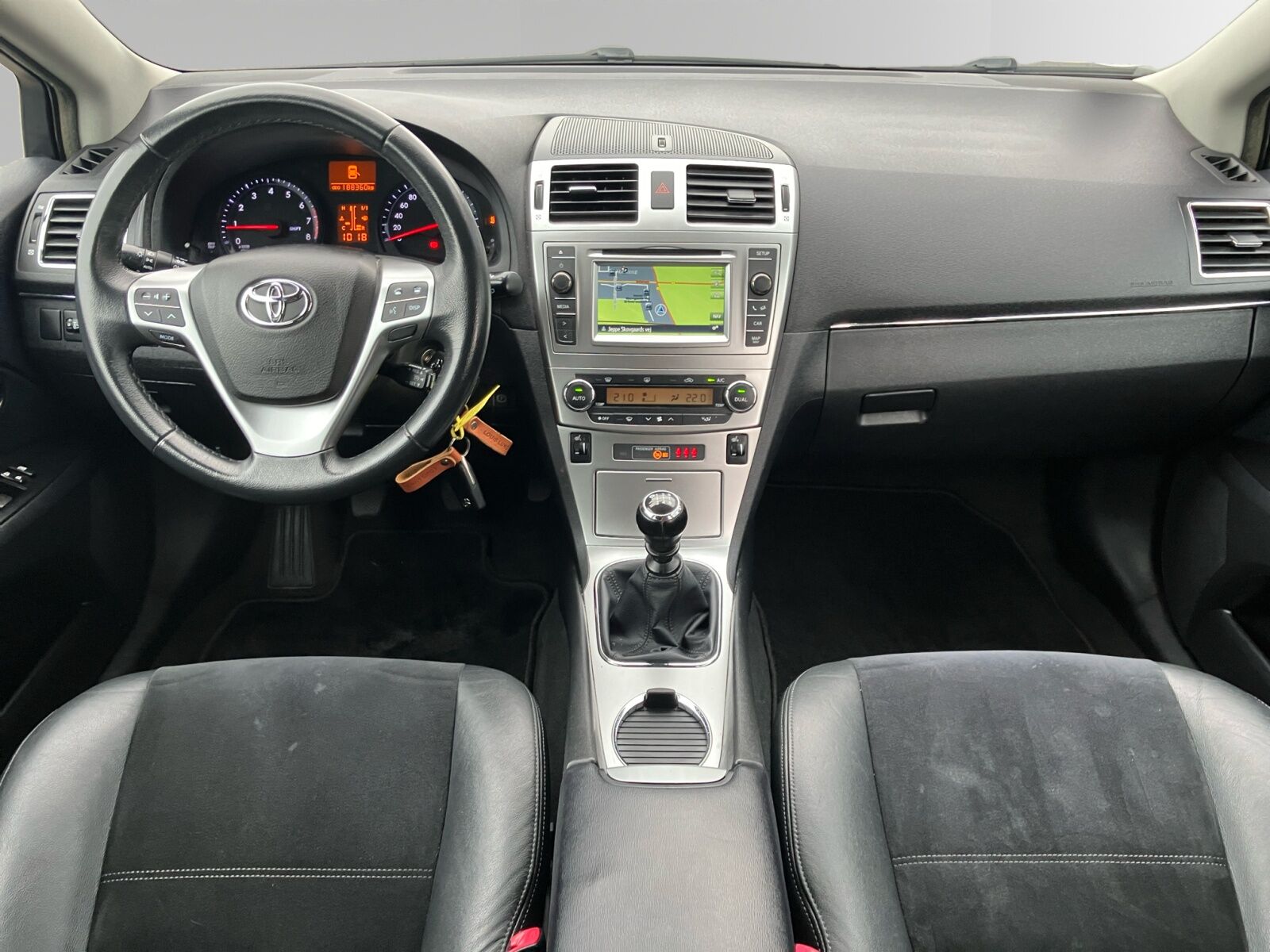 Billede af Toyota Avensis Touring Sports 1,8 VVT-I T2 Premium 147HK Stc 6g