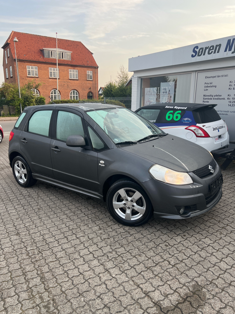 Billede af Suzuki SX4 1,6 16V GLX 120HK 5d
