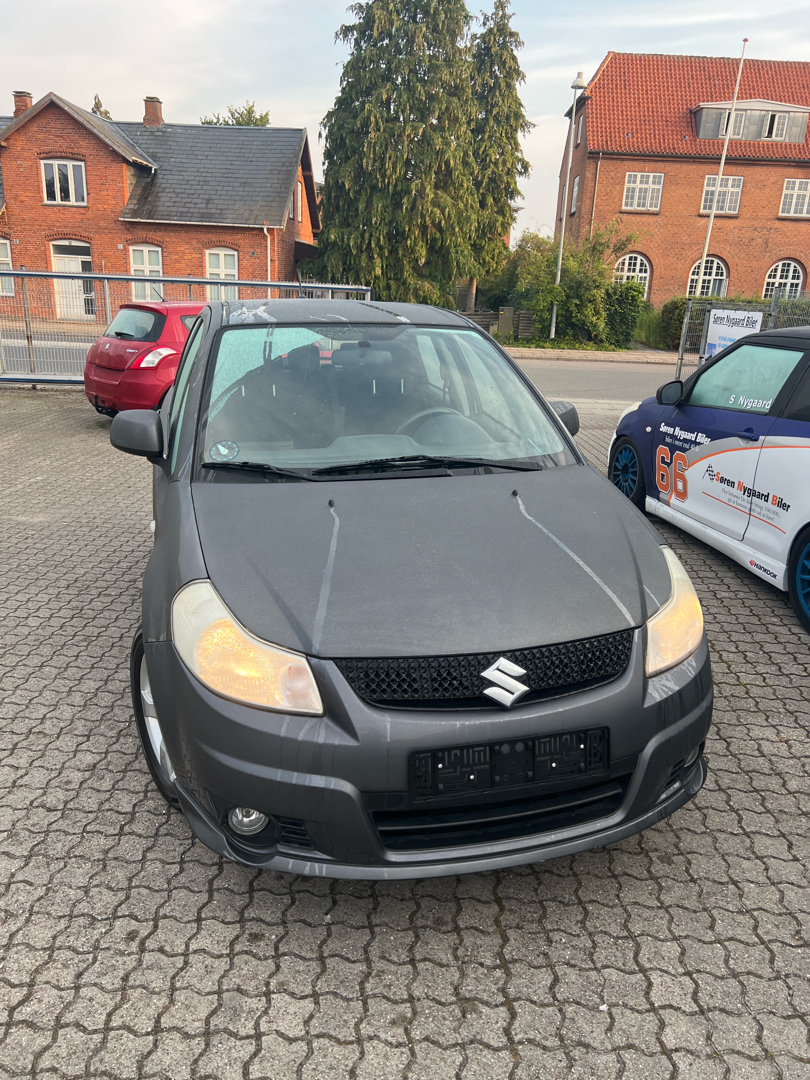 Billede af Suzuki SX4 1,6 16V GLX 120HK 5d