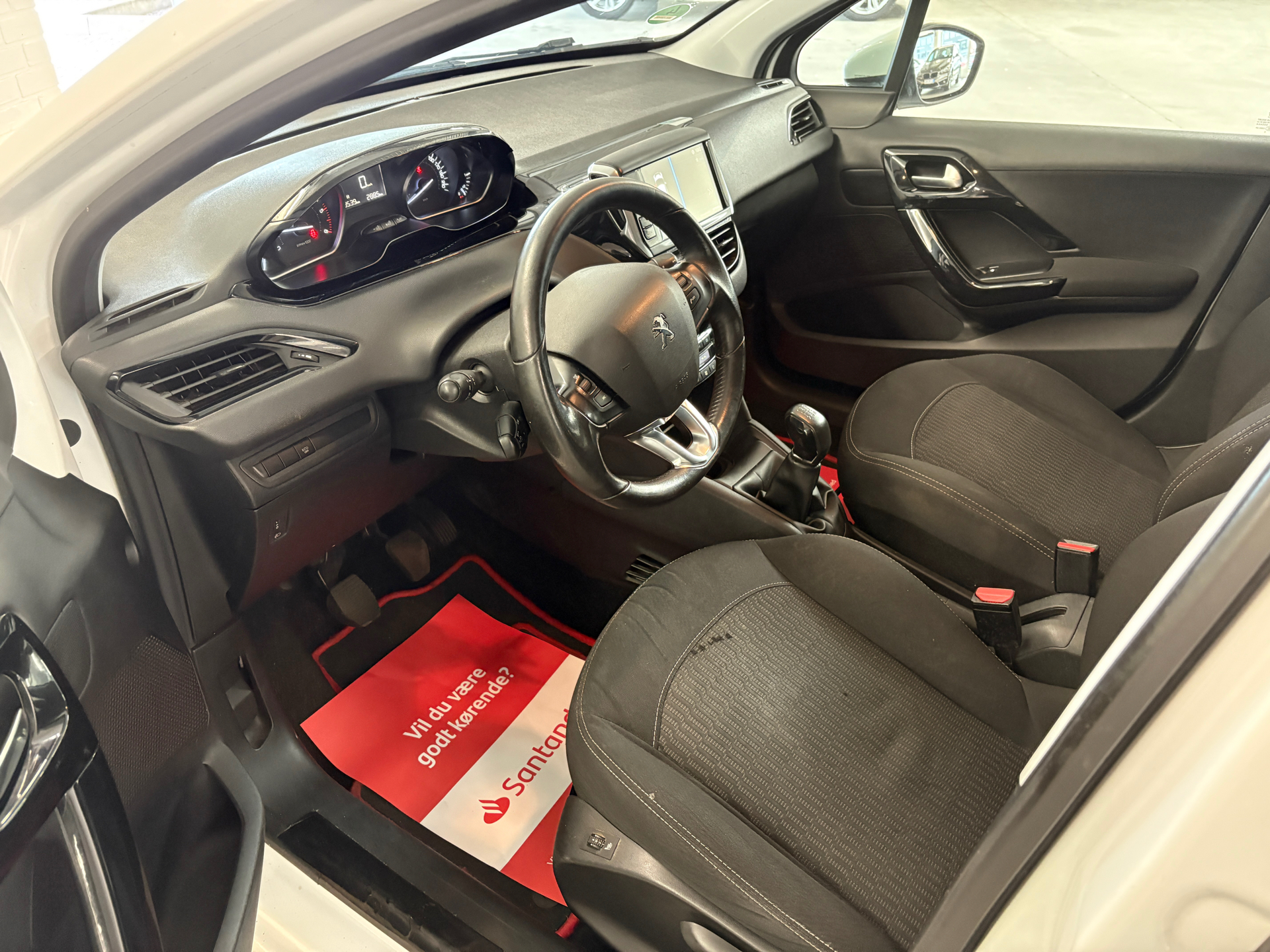 Billede af Peugeot 208 1,6 BlueHDi Envy 100HK 5d