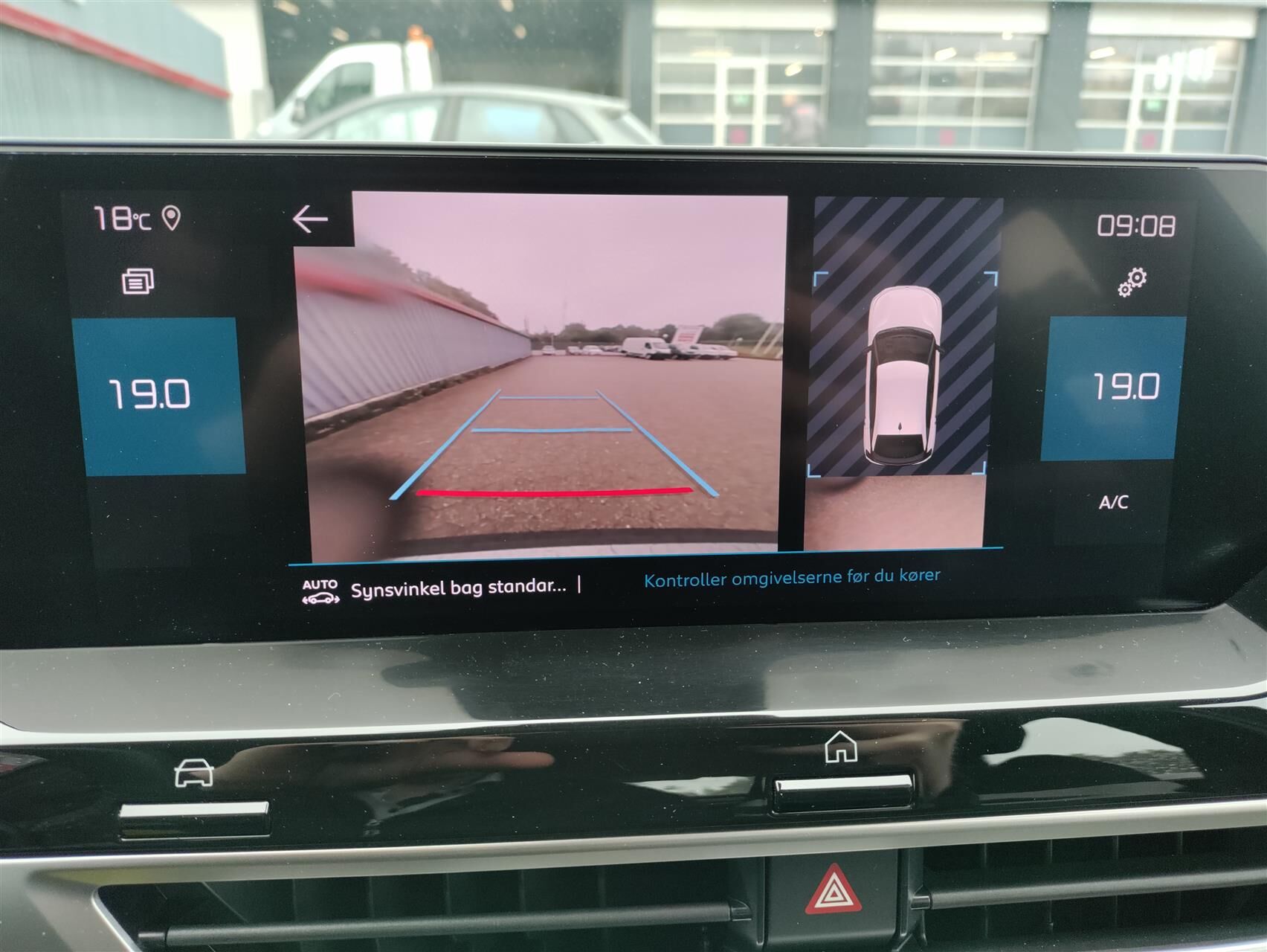 Billede af Citroën C4 1,2 PureTech Concorde EAT8 130HK 5d 8g Aut.