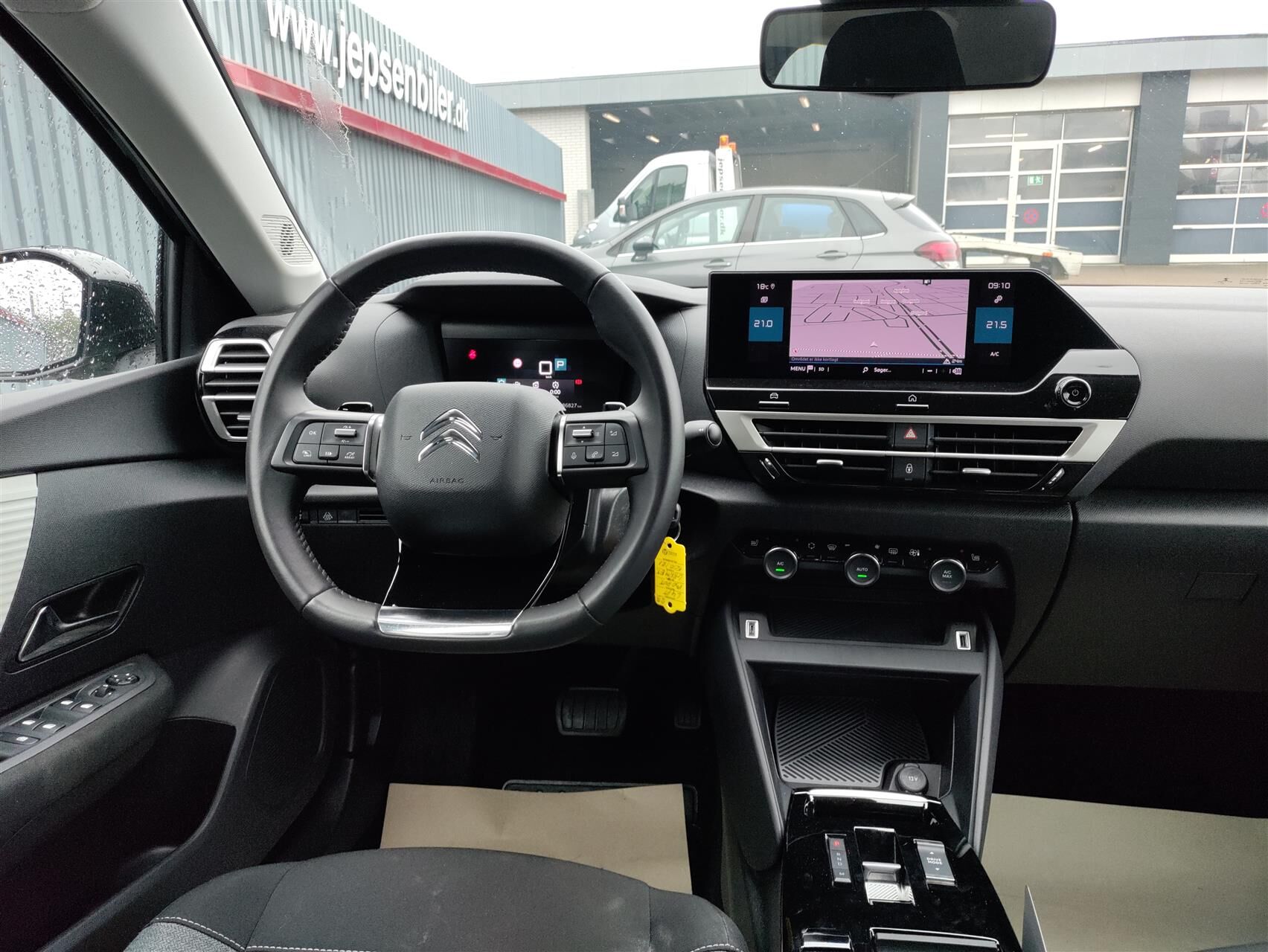 Billede af Citroën C4 1,2 PureTech Concorde EAT8 130HK 5d 8g Aut.