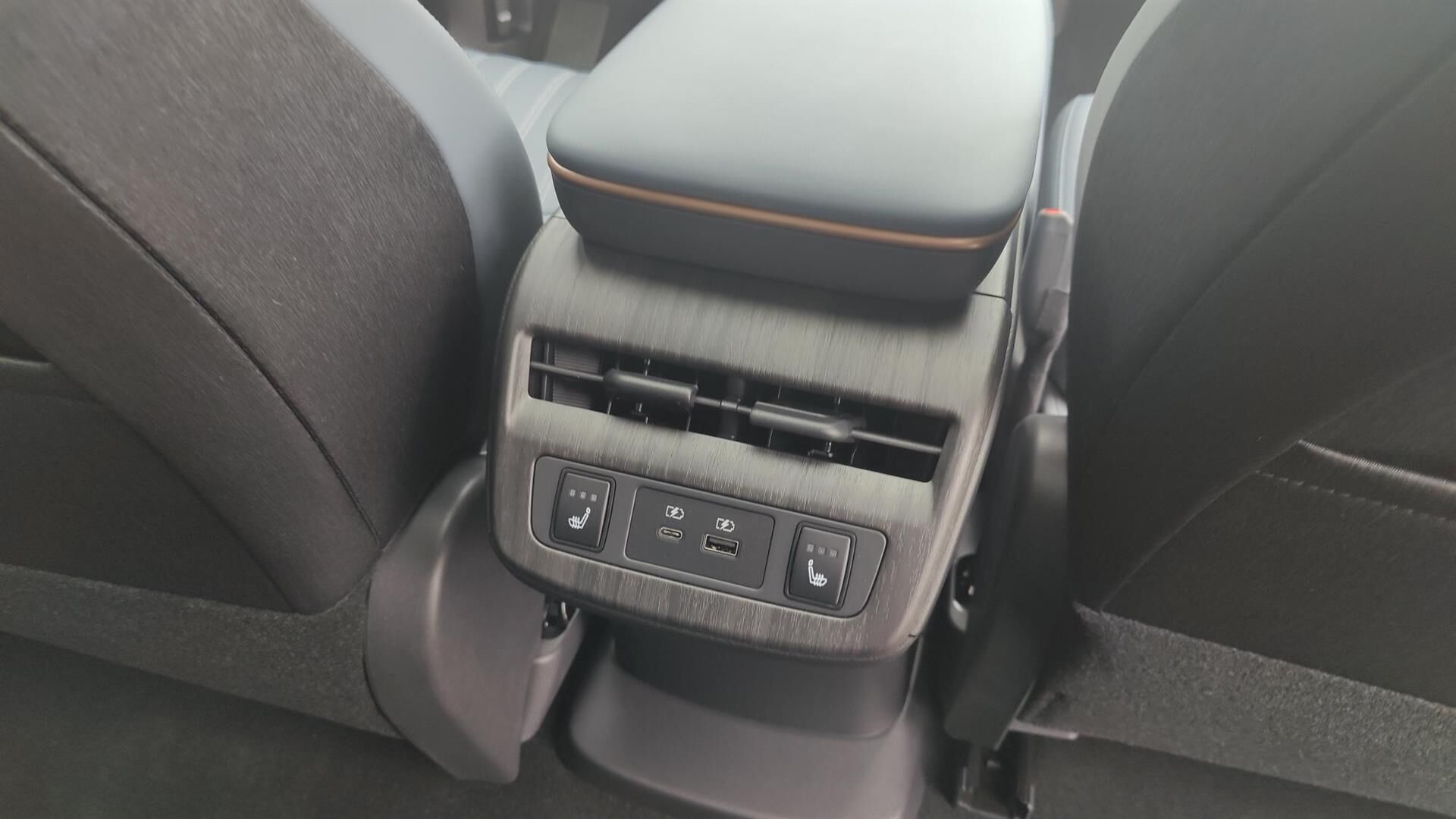 Billede af Nissan Ariya EL Evolve e-4orce 301HK 5d Aut.