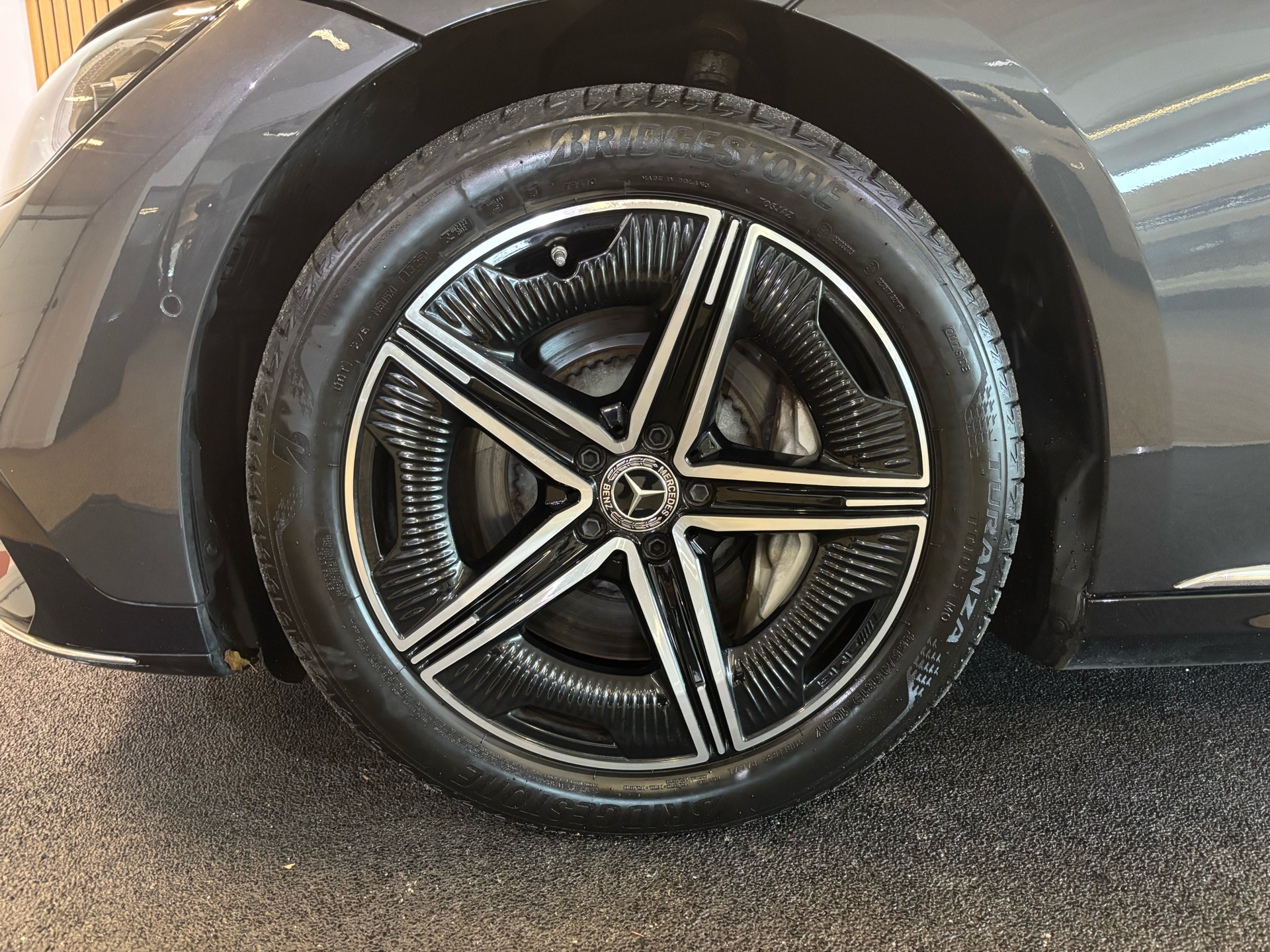 Billede af Mercedes-Benz EQE 350+ EL AMG Line 292HK Aut.