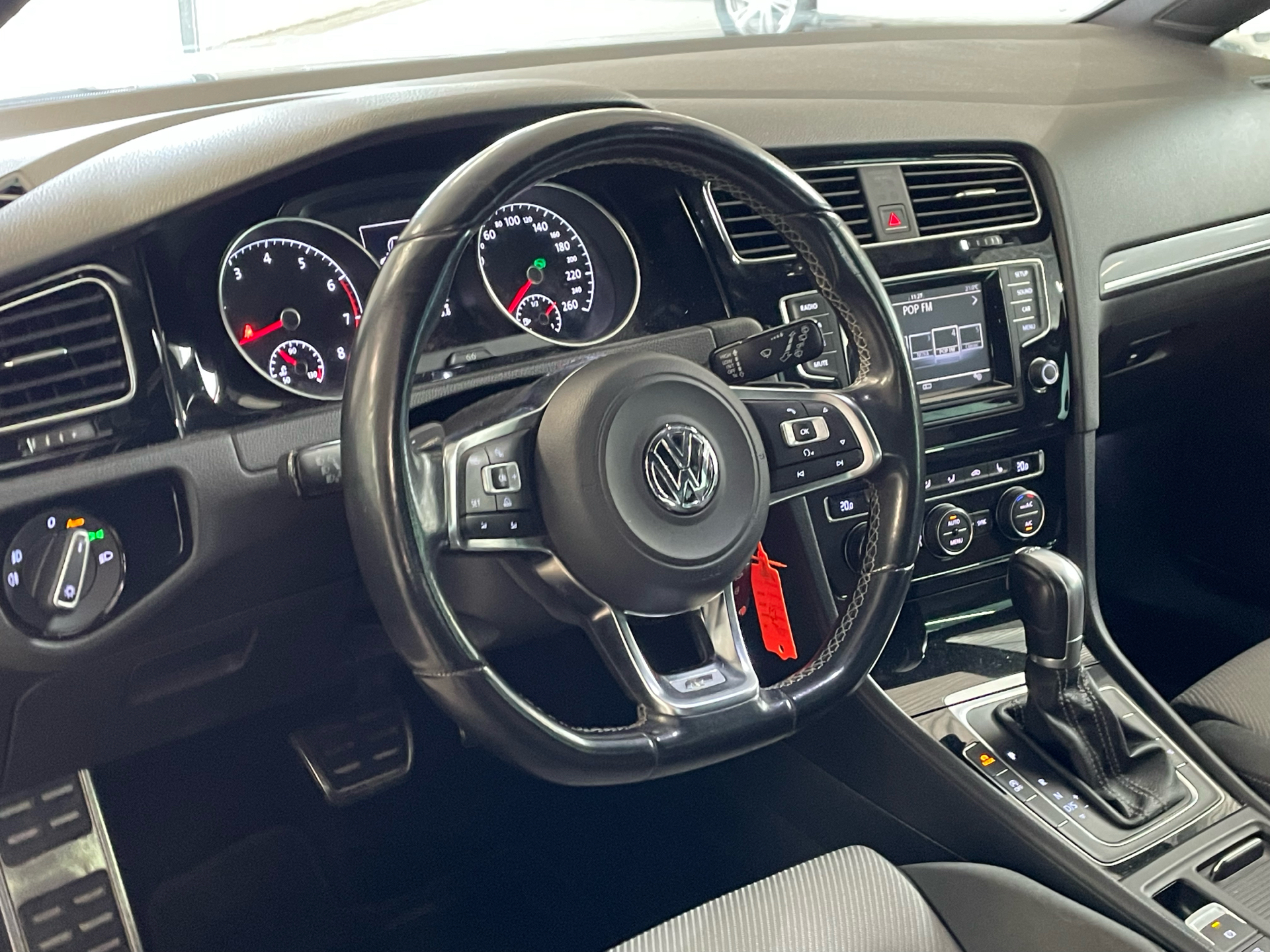 Billede af VW Golf 1,4 TSI BMT R-Line DSG 140HK 5d 7g Aut.