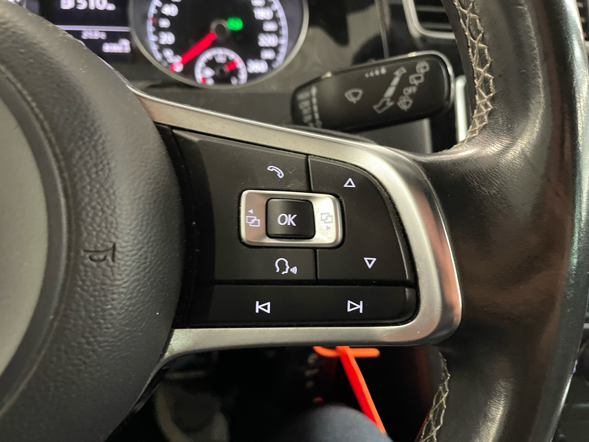 Billede af VW Golf 1,4 TSI BMT R-Line DSG 140HK 5d 7g Aut.
