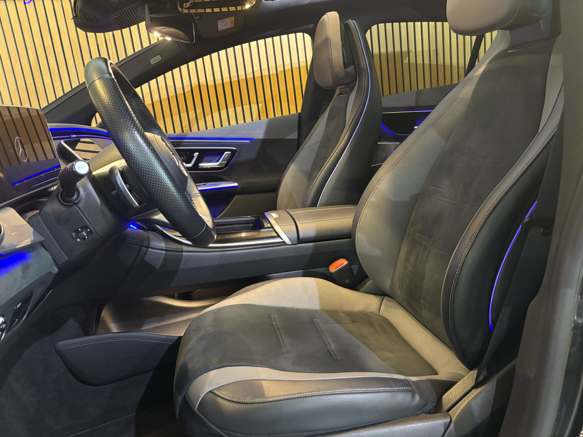 Billede af Mercedes-Benz EQE 350+ EL AMG Line 292HK Aut.