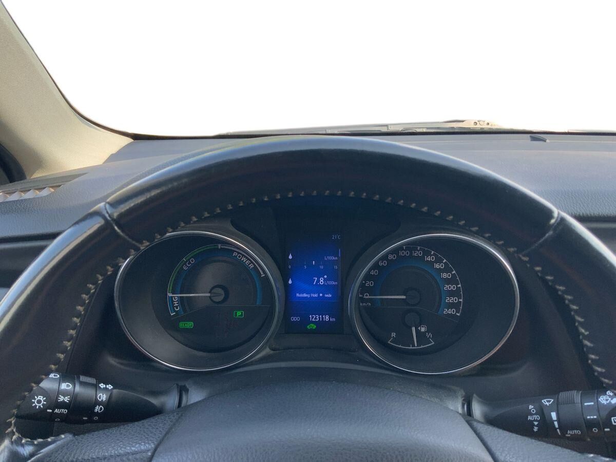 Billede af Toyota Auris Touring Sports 1,8 Hybrid H2 Comfort 136HK Stc Aut.