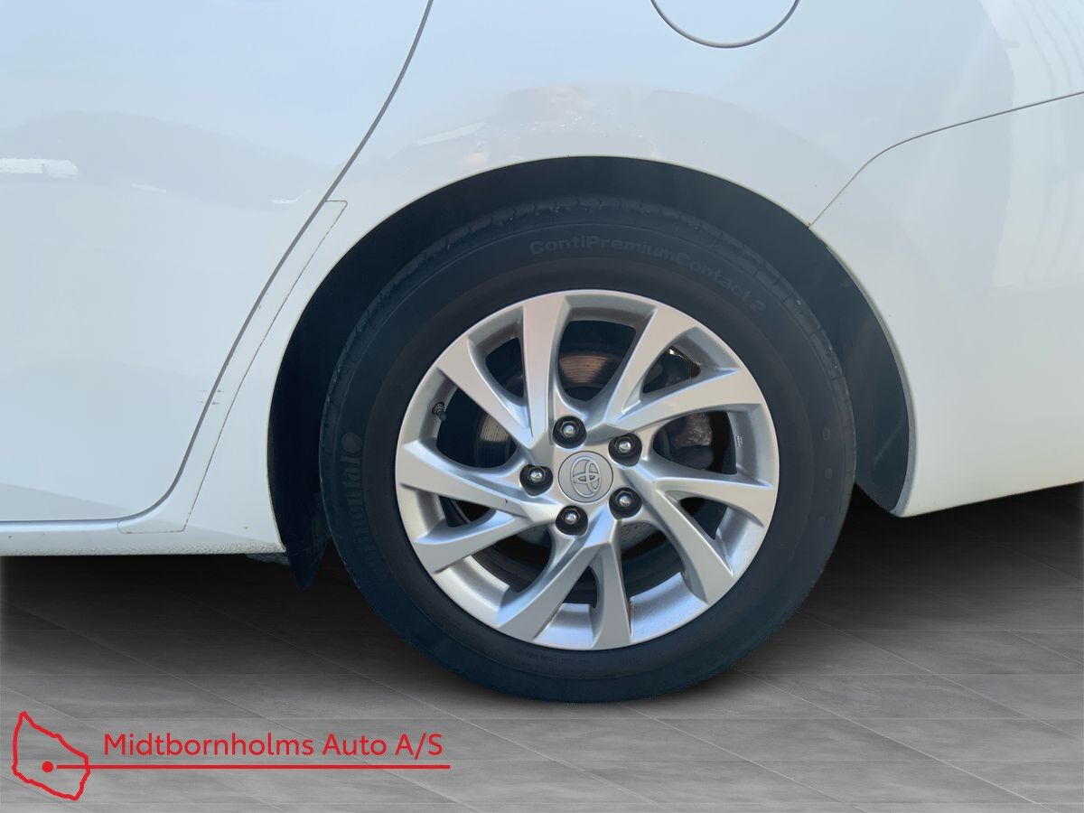 Billede af Toyota Auris Touring Sports 1,8 Hybrid H2 Comfort 136HK Stc Aut.