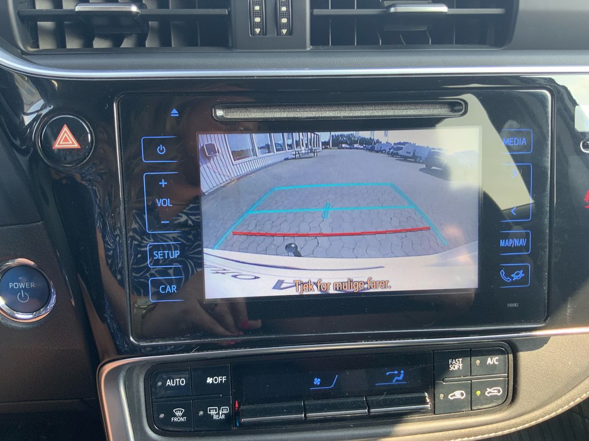 Billede af Toyota Auris Touring Sports 1,8 Hybrid H2 Comfort 136HK Stc Aut.