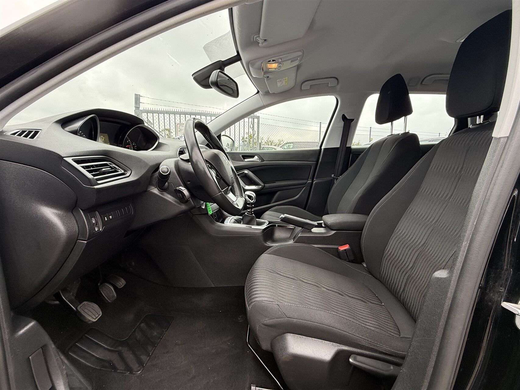 Billede af Peugeot 308 SW 1,2 e-THP Active 130HK Stc 6g