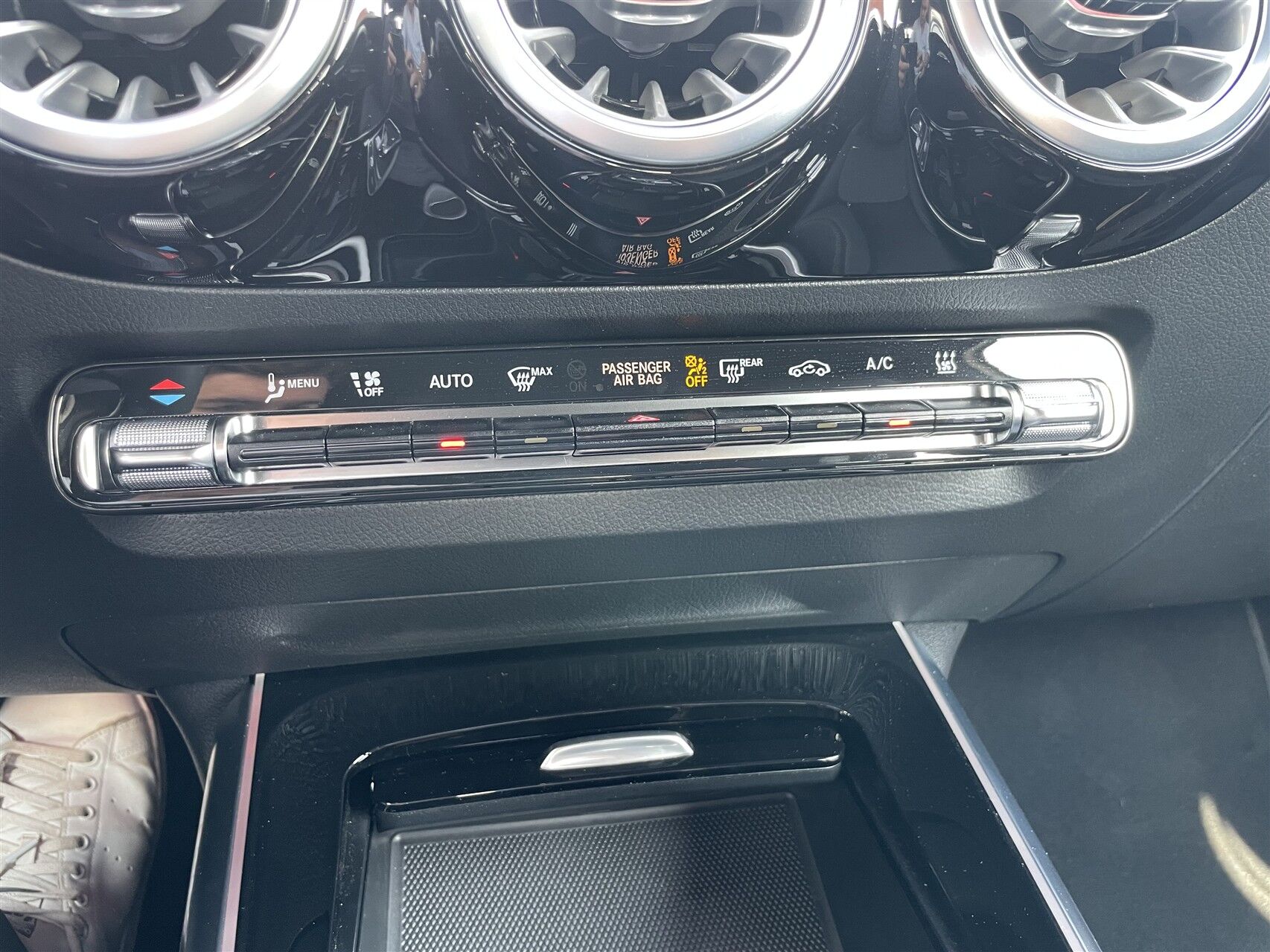 Billede af Mercedes-Benz EQA 300 EL Progressive 4Matic 228HK 5d Aut.