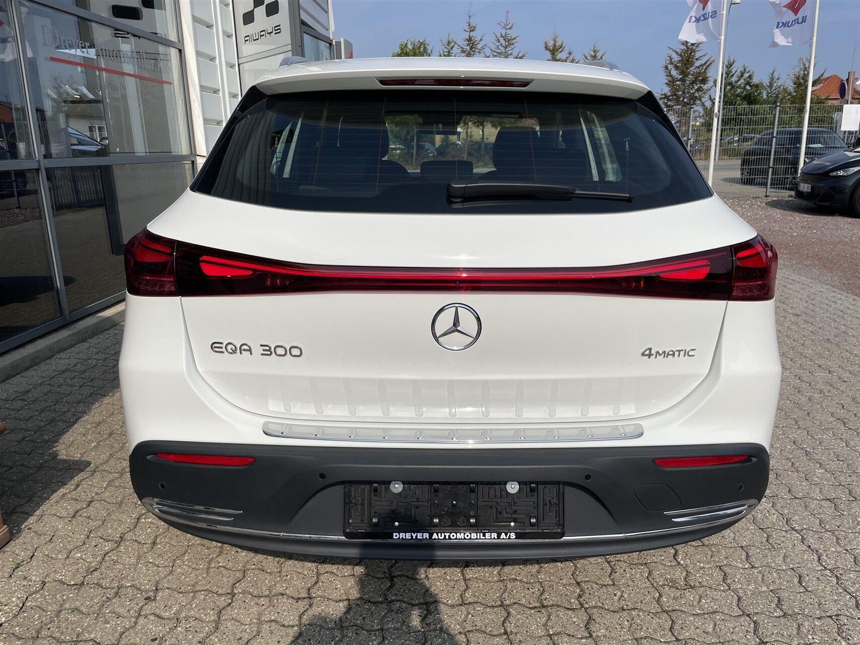 Billede af Mercedes-Benz EQA 300 EL Progressive 4Matic 228HK 5d Aut.