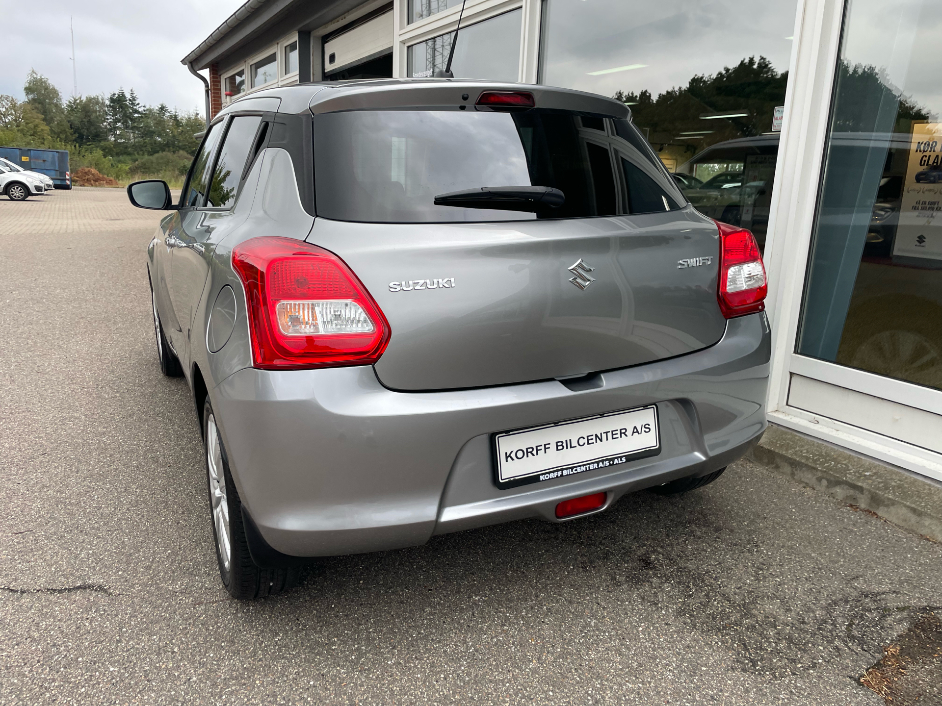 Billede af Suzuki Swift 1,2 Dualjet Action AEB CVT 90HK 5d Aut.