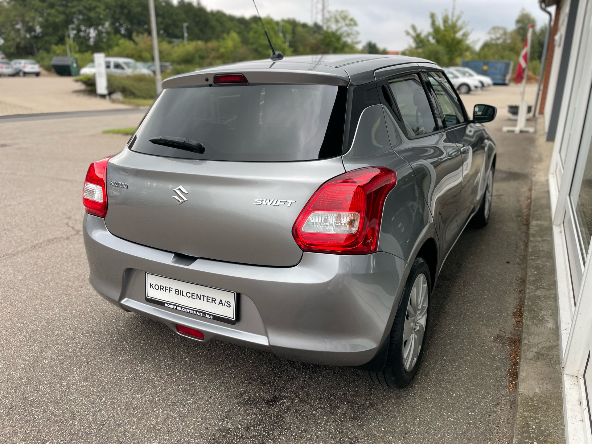 Billede af Suzuki Swift 1,2 Dualjet Action AEB CVT 90HK 5d Aut.
