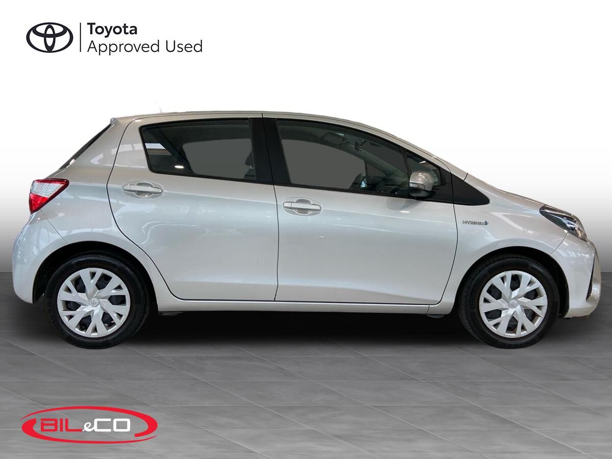 Billede af Toyota Yaris 1,5 Hybrid H2 E-CVT 100HK 5d Trinl. Gear