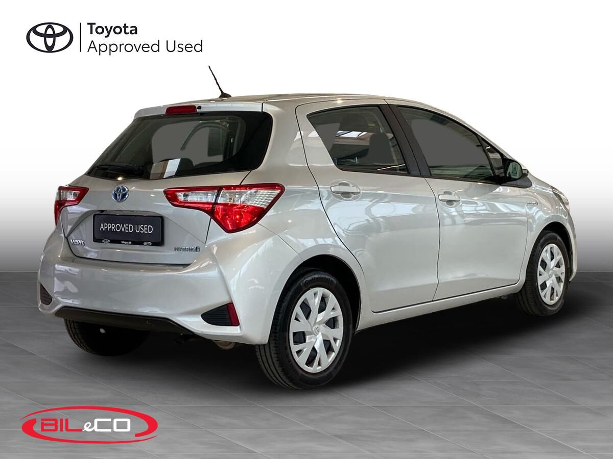 Billede af Toyota Yaris 1,5 Hybrid H2 E-CVT 100HK 5d Trinl. Gear