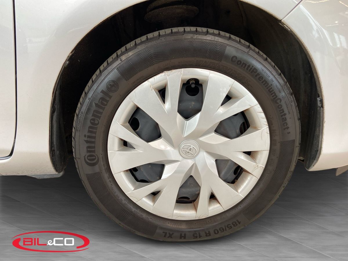 Billede af Toyota Yaris 1,5 Hybrid H2 E-CVT 100HK 5d Trinl. Gear