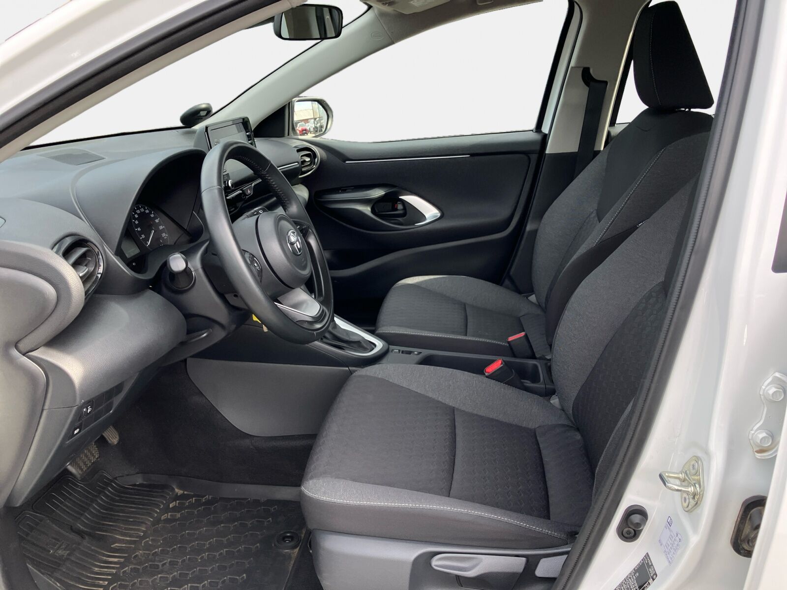 Billede af Toyota Yaris 1,5 Hybrid Essential 116HK 5d Trinl. Gear