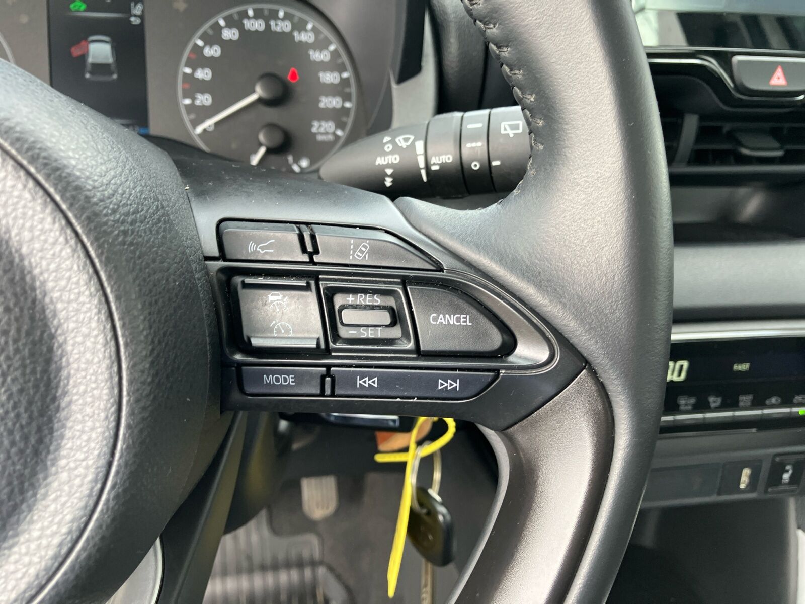 Billede af Toyota Yaris 1,5 Hybrid Essential 116HK 5d Trinl. Gear