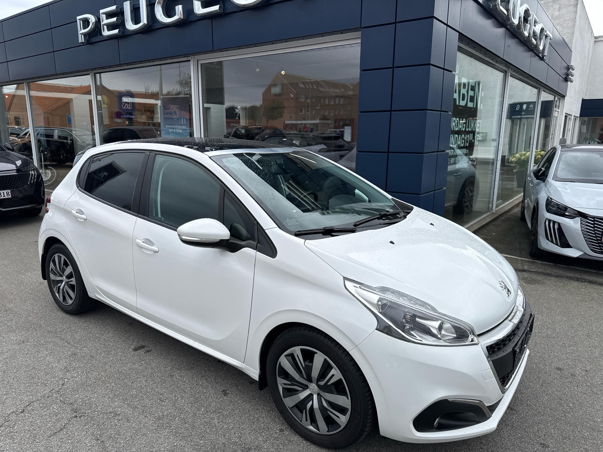 Billede af Peugeot 208 1,5 BlueHDi Signature+ 100HK 5d