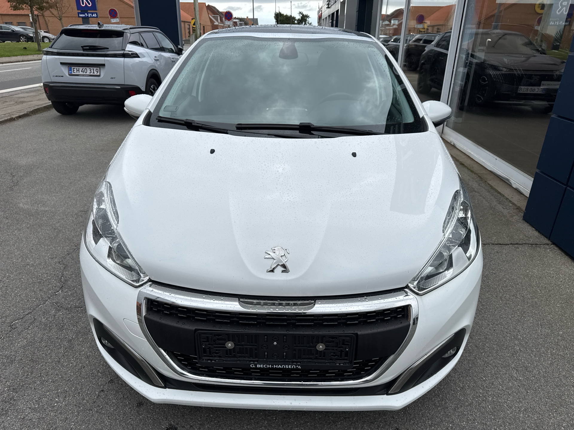 Billede af Peugeot 208 1,5 BlueHDi Signature+ 100HK 5d