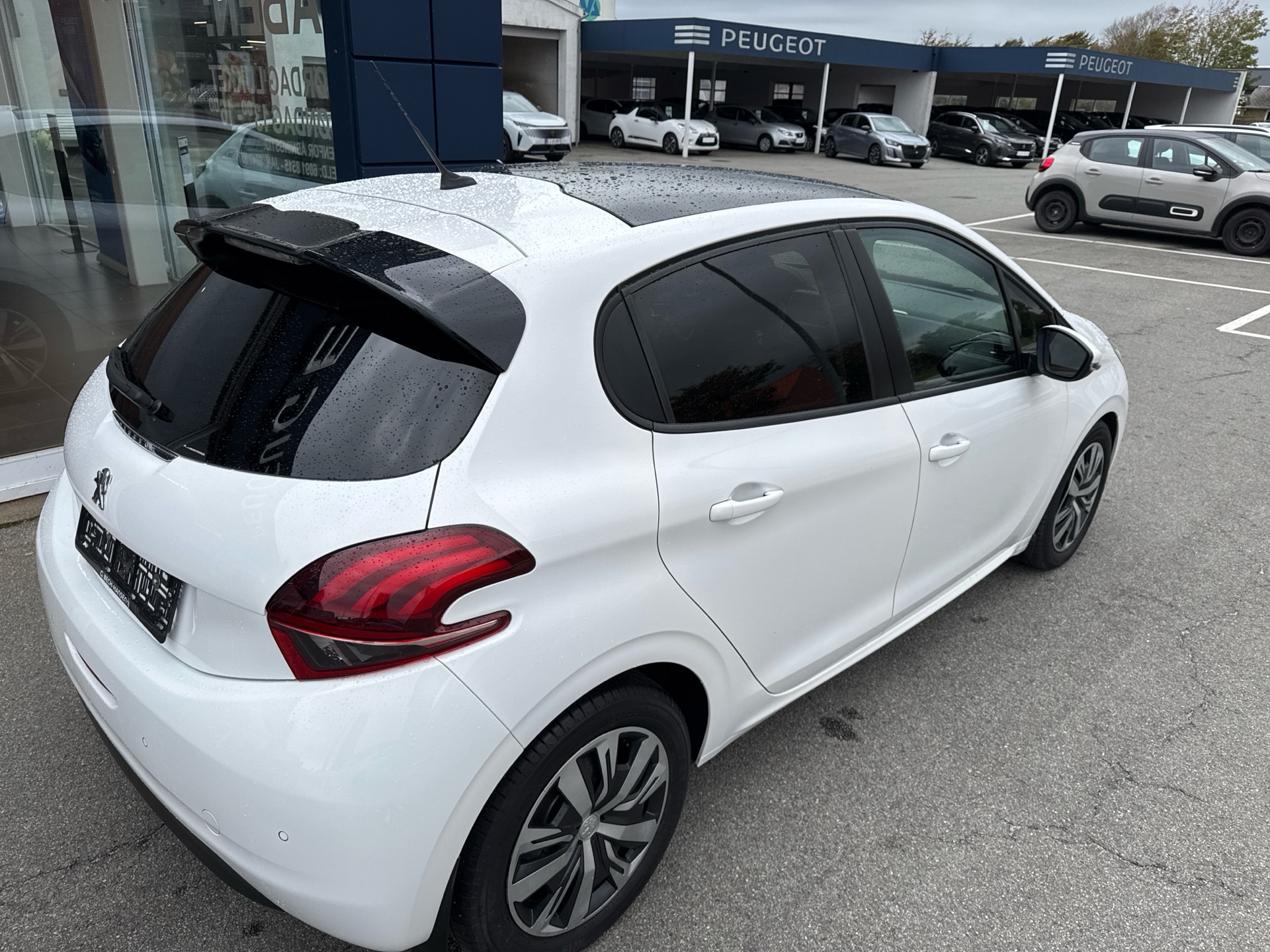 Billede af Peugeot 208 1,5 BlueHDi Signature+ 100HK 5d