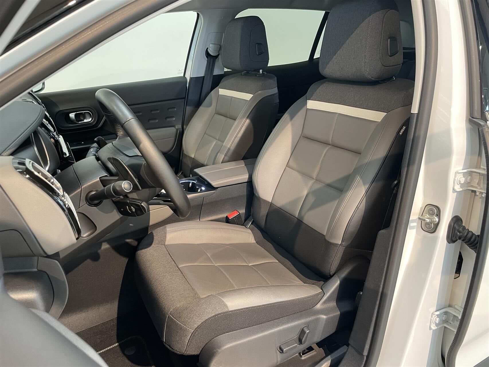 Billede af Citroën C5 Aircross 1,5 Blue HDi Sportline EAT8 start/stop 130HK 5d 8g Aut.