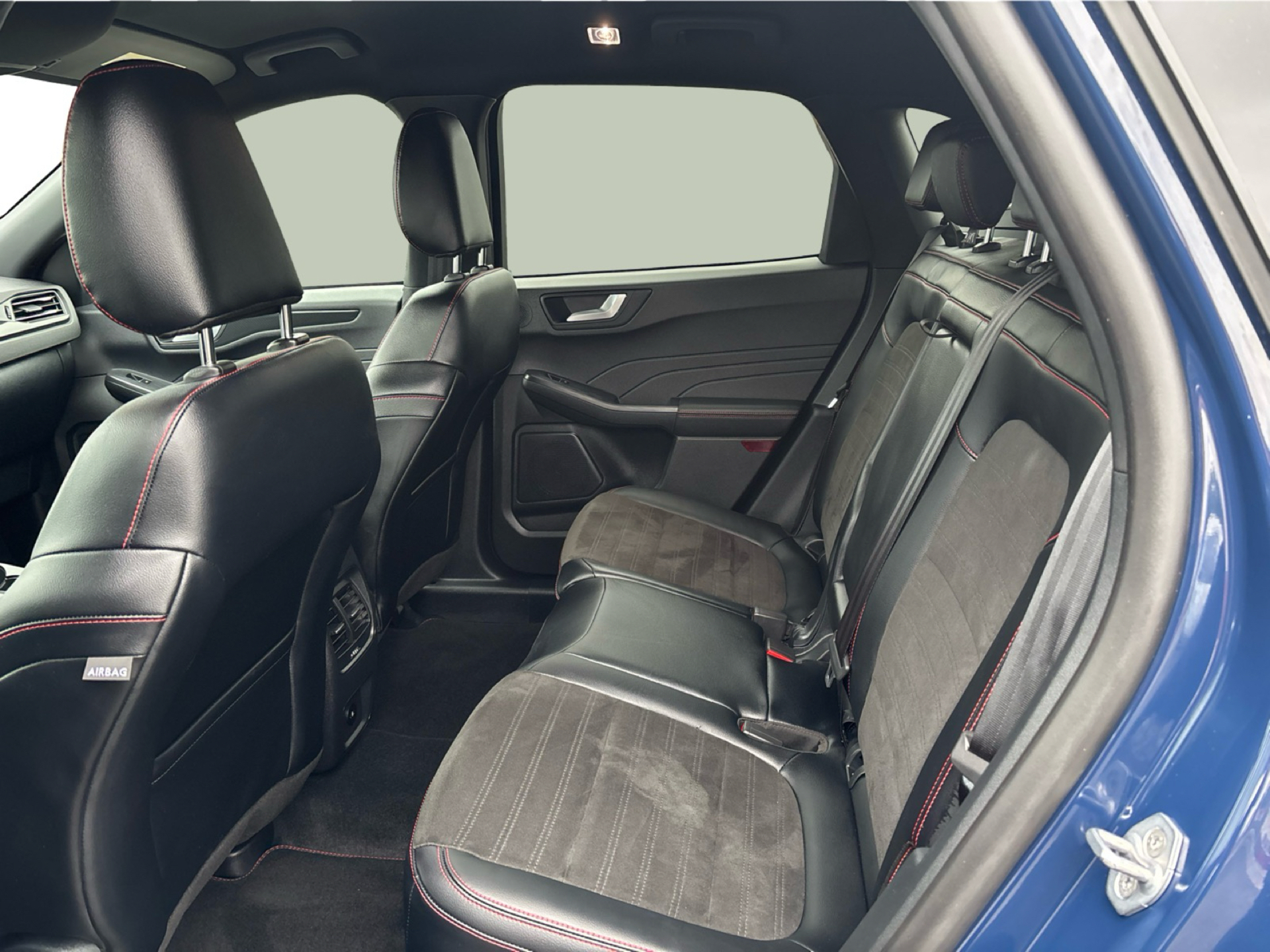 Billede af Ford Kuga 2,5 Plugin-hybrid ST-Line X CVT 225HK 5d Trinl. Gear