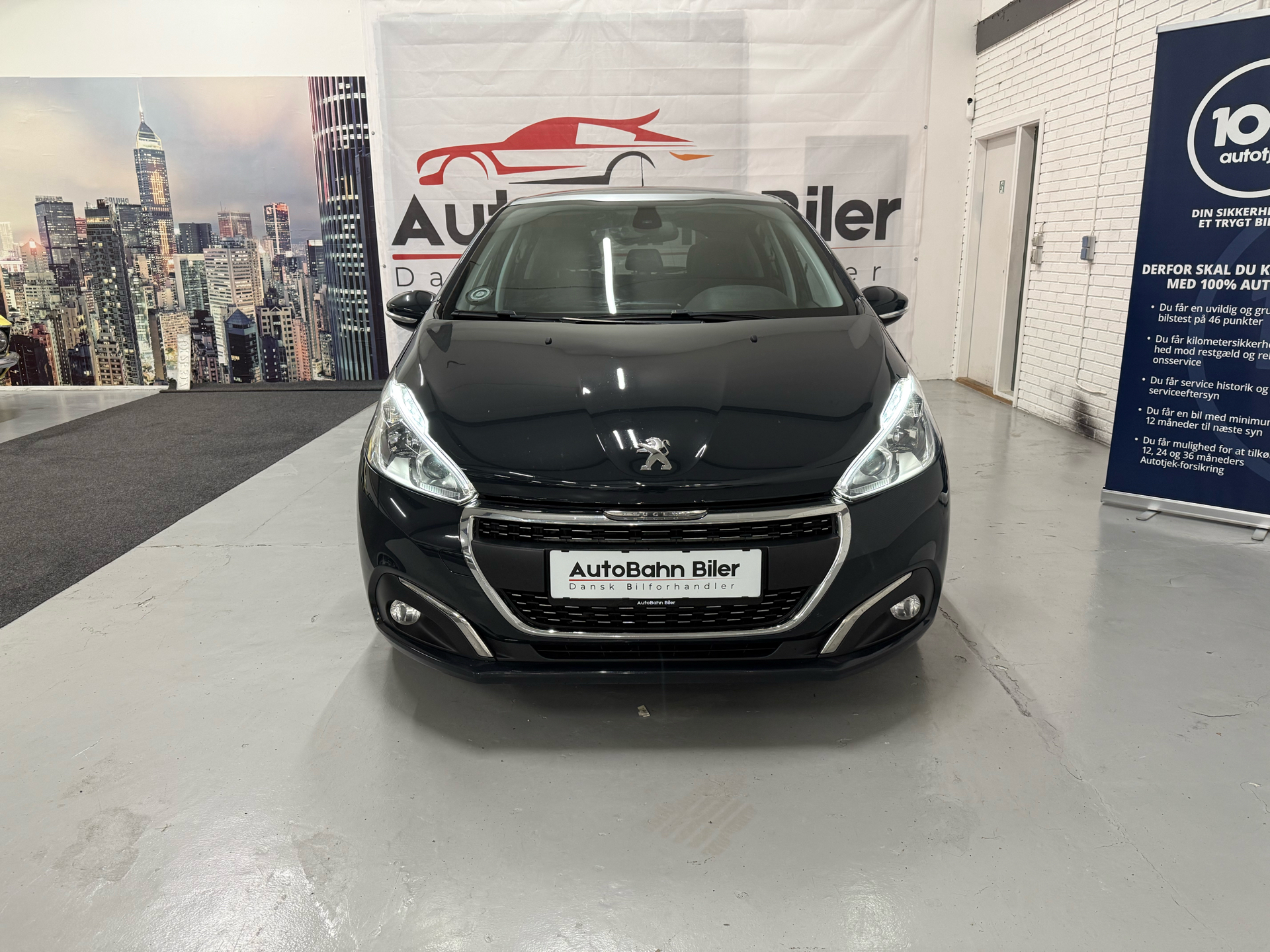 Billede af Peugeot 208 1,5 BlueHDi Signature Sky 100HK 5d