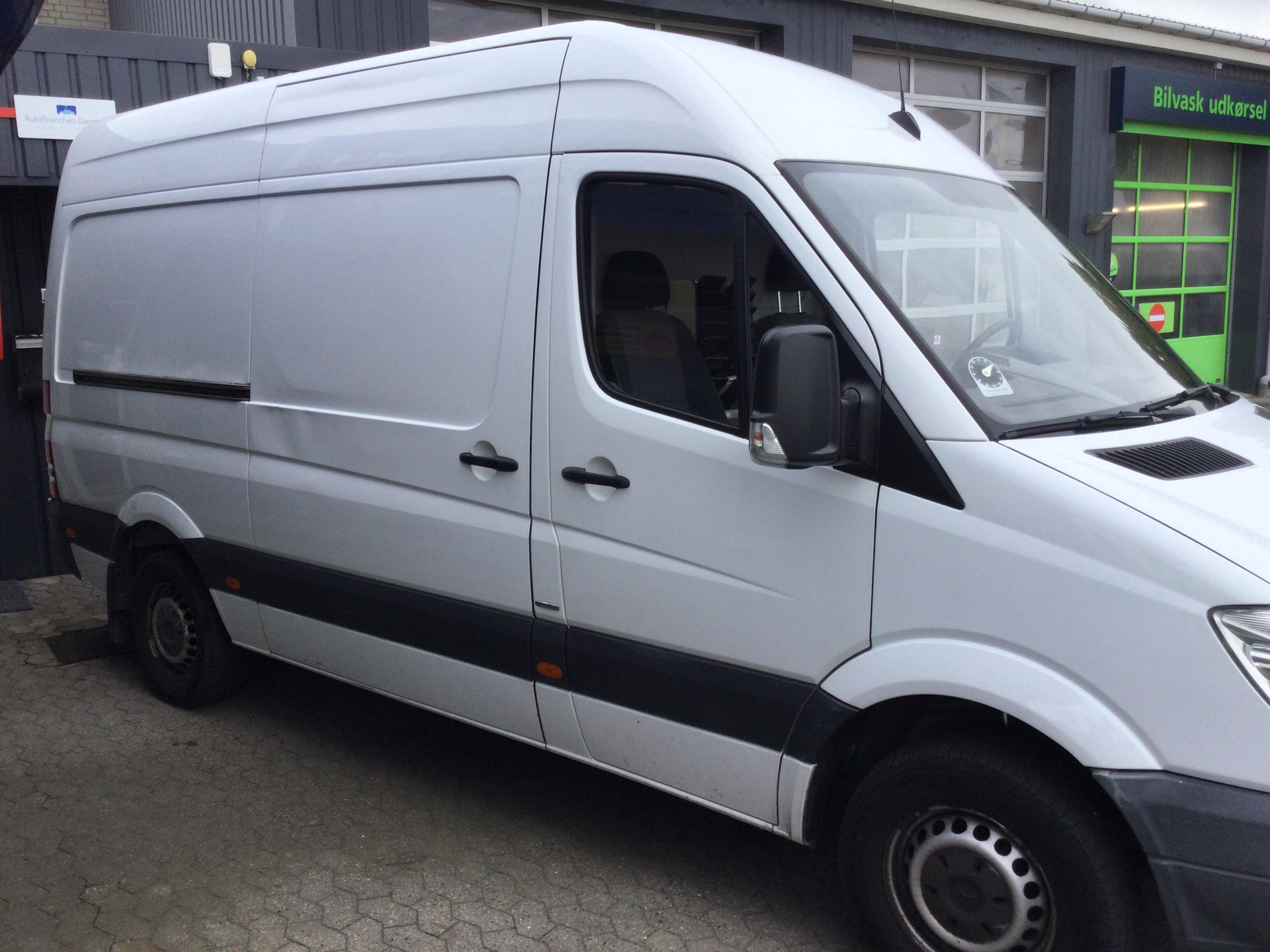 Billede af Mercedes-Benz Sprinter 313 2,1 CDI R2 129HK Van 6g