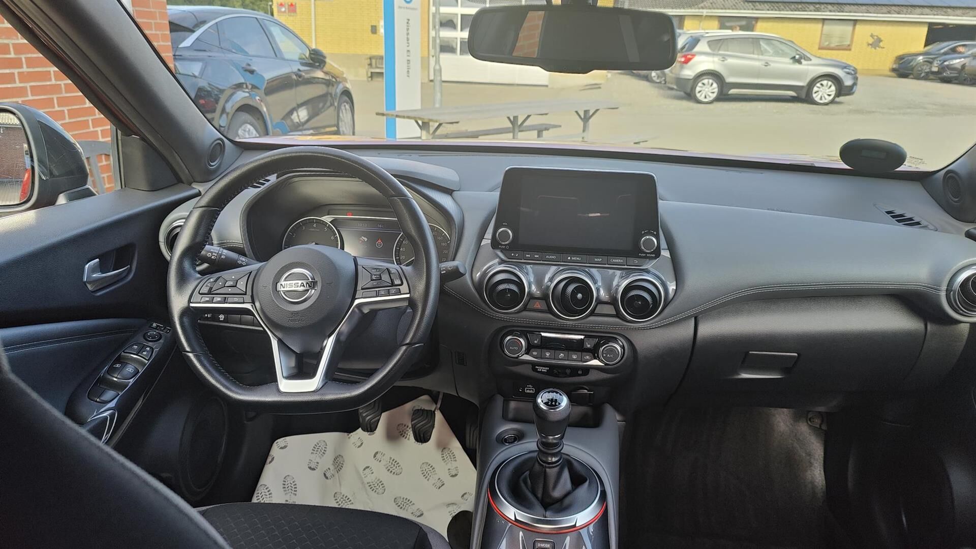 Billede af Nissan Juke 1,0 Dig-T N-Connecta 117HK 5d 6g