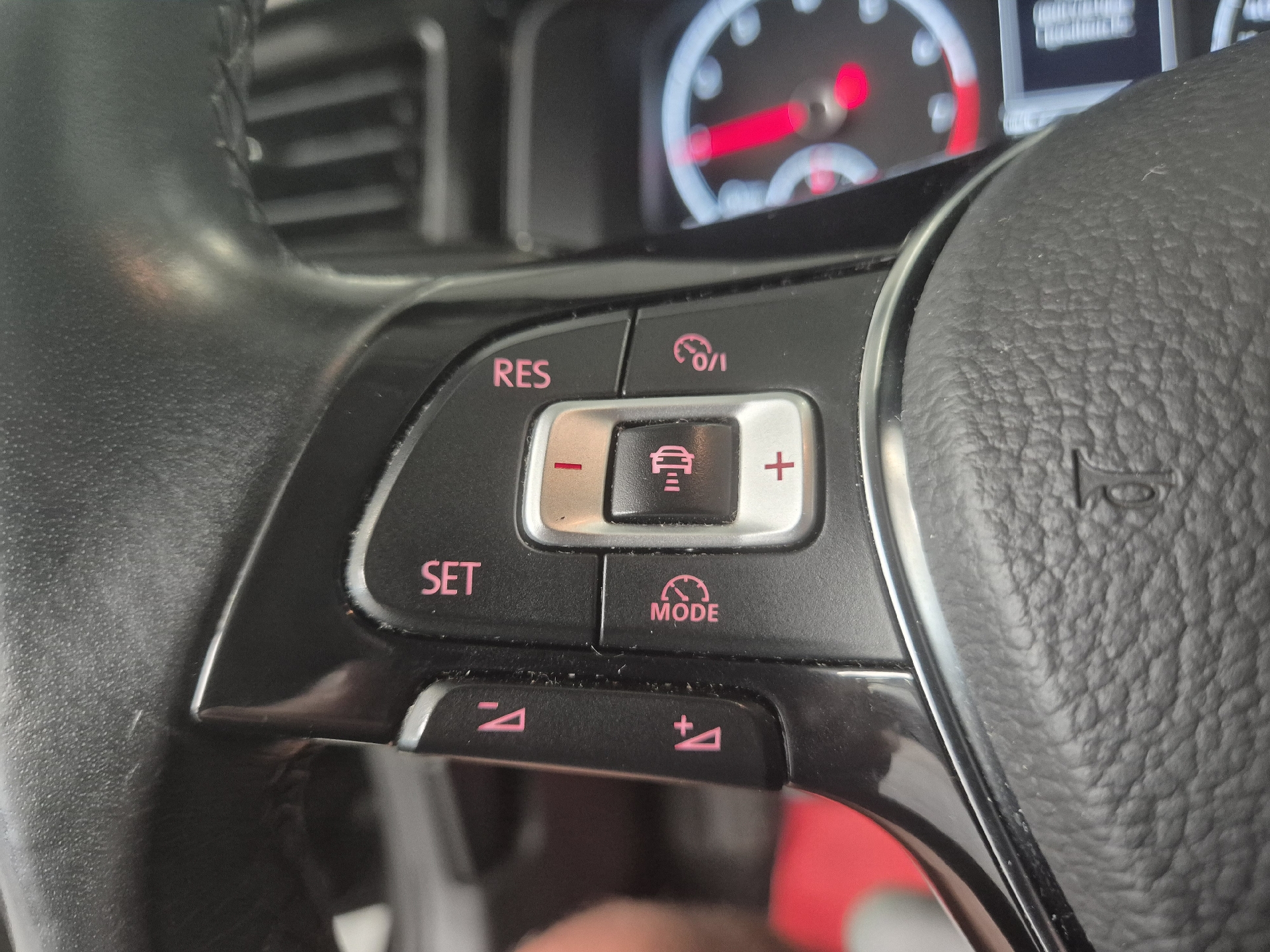 Billede af VW Polo 1,0 TSI Comfortline Connect DSG 95HK 5d 7g Aut.