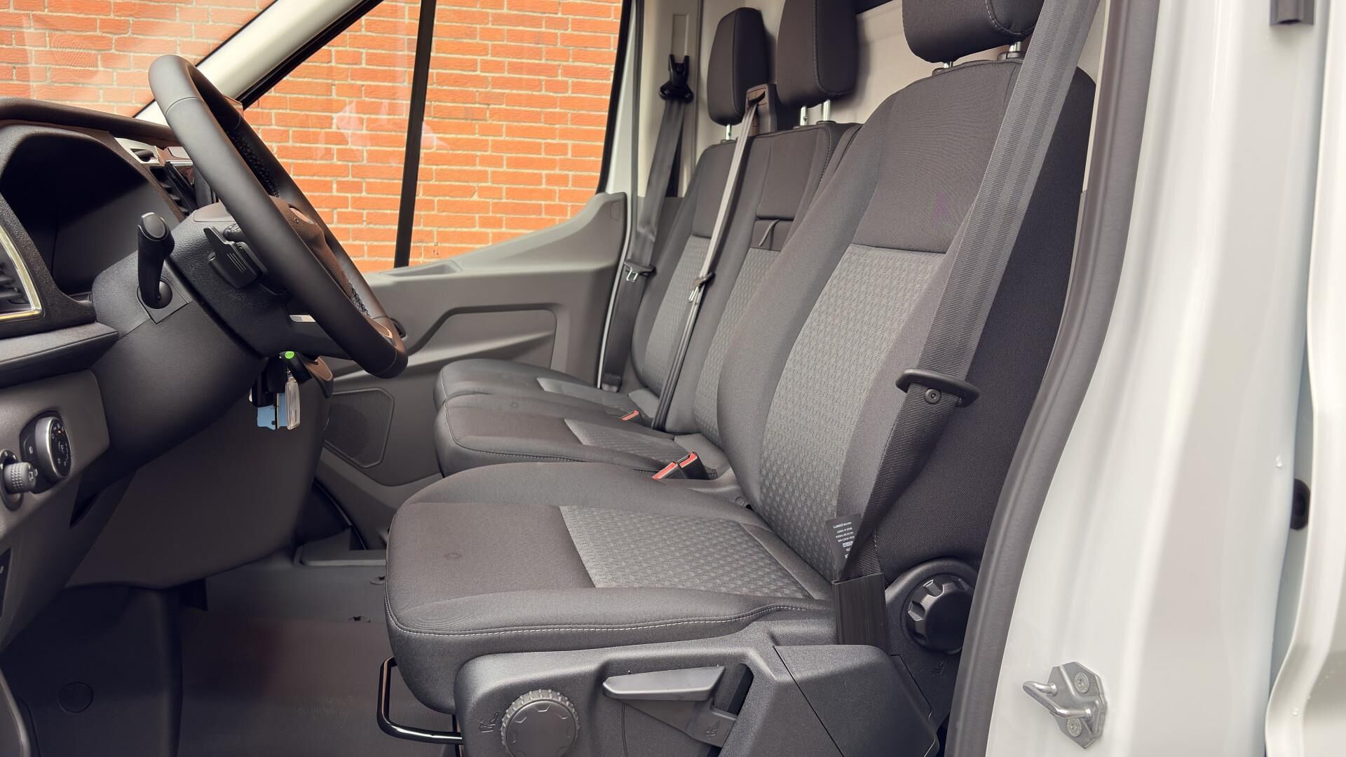 Billede af Ford Transit 350 L3H2 2,0 TDCi Trend 165HK Van 8g Aut.