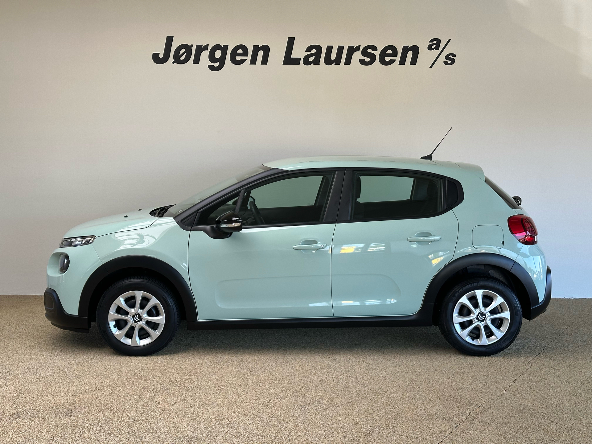 Billede af Citroën C3 1,2 PureTech Limited start/stop 82HK 5d