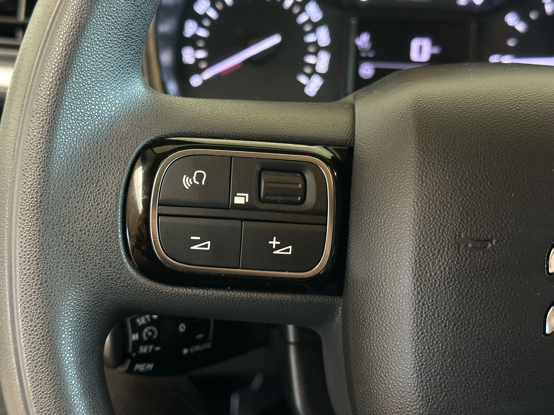Billede af Citroën C3 1,2 PureTech Limited start/stop 82HK 5d