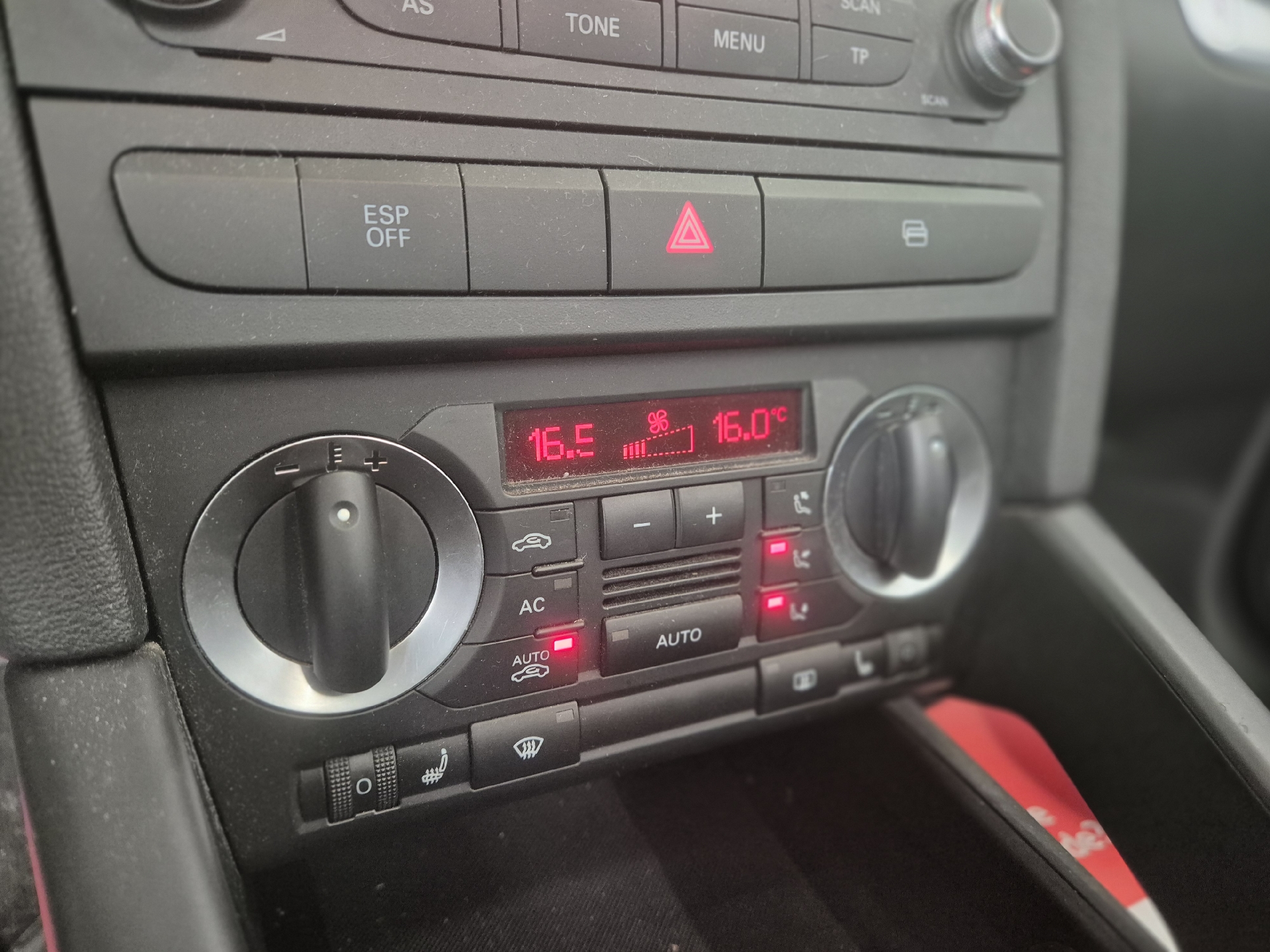 Billede af Audi A3 1,9 TDI DPF Attraction 105HK Cabr.