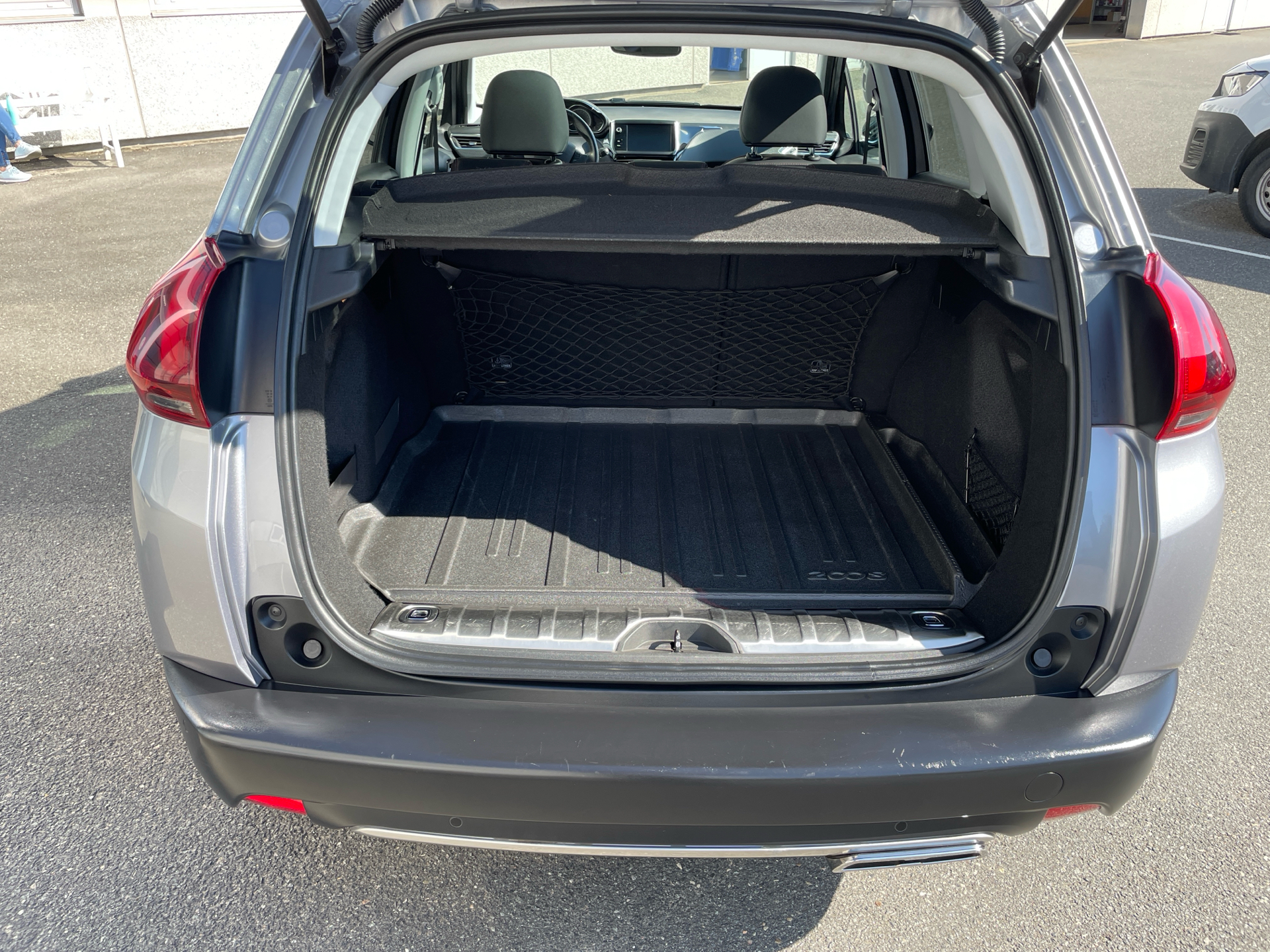 Billede af Peugeot 2008 1,5 BlueHDi GT Line Sky EAT6 120HK 5d 6g Aut.