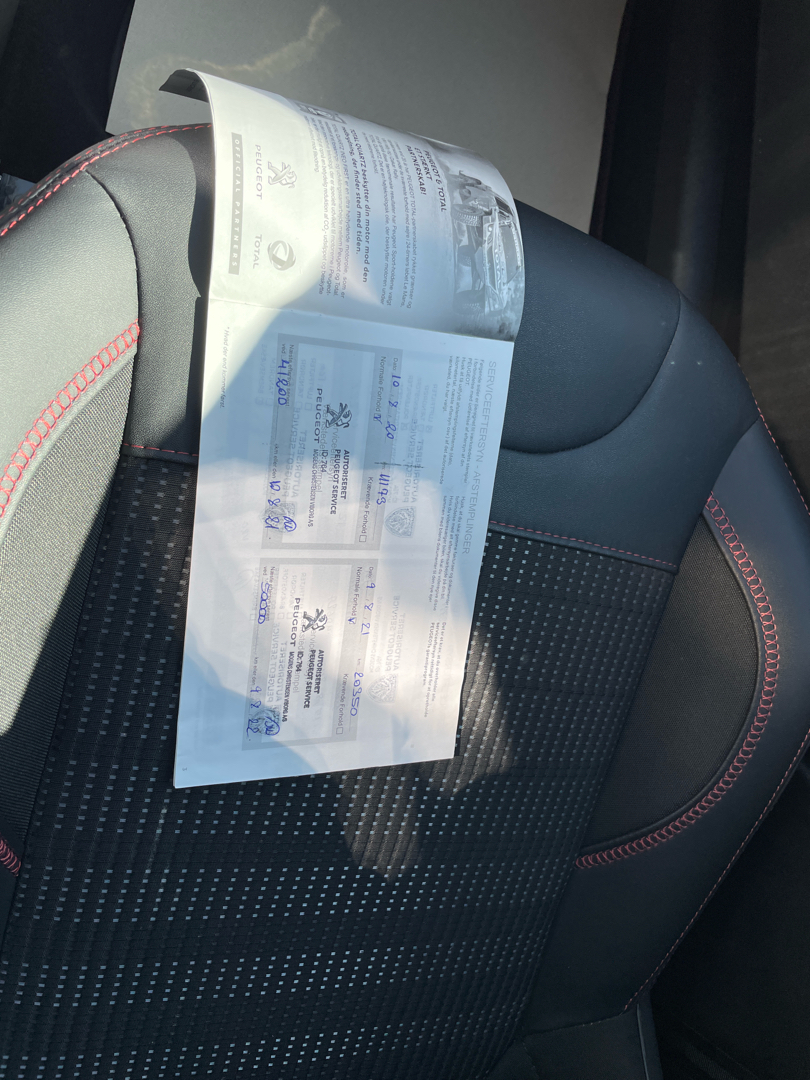 Billede af Peugeot 2008 1,5 BlueHDi GT Line Sky EAT6 120HK 5d 6g Aut.