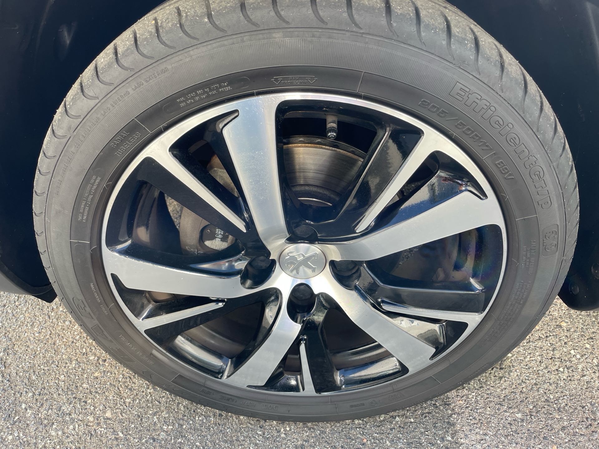 Billede af Peugeot 2008 1,5 BlueHDi GT Line Sky EAT6 120HK 5d 6g Aut.