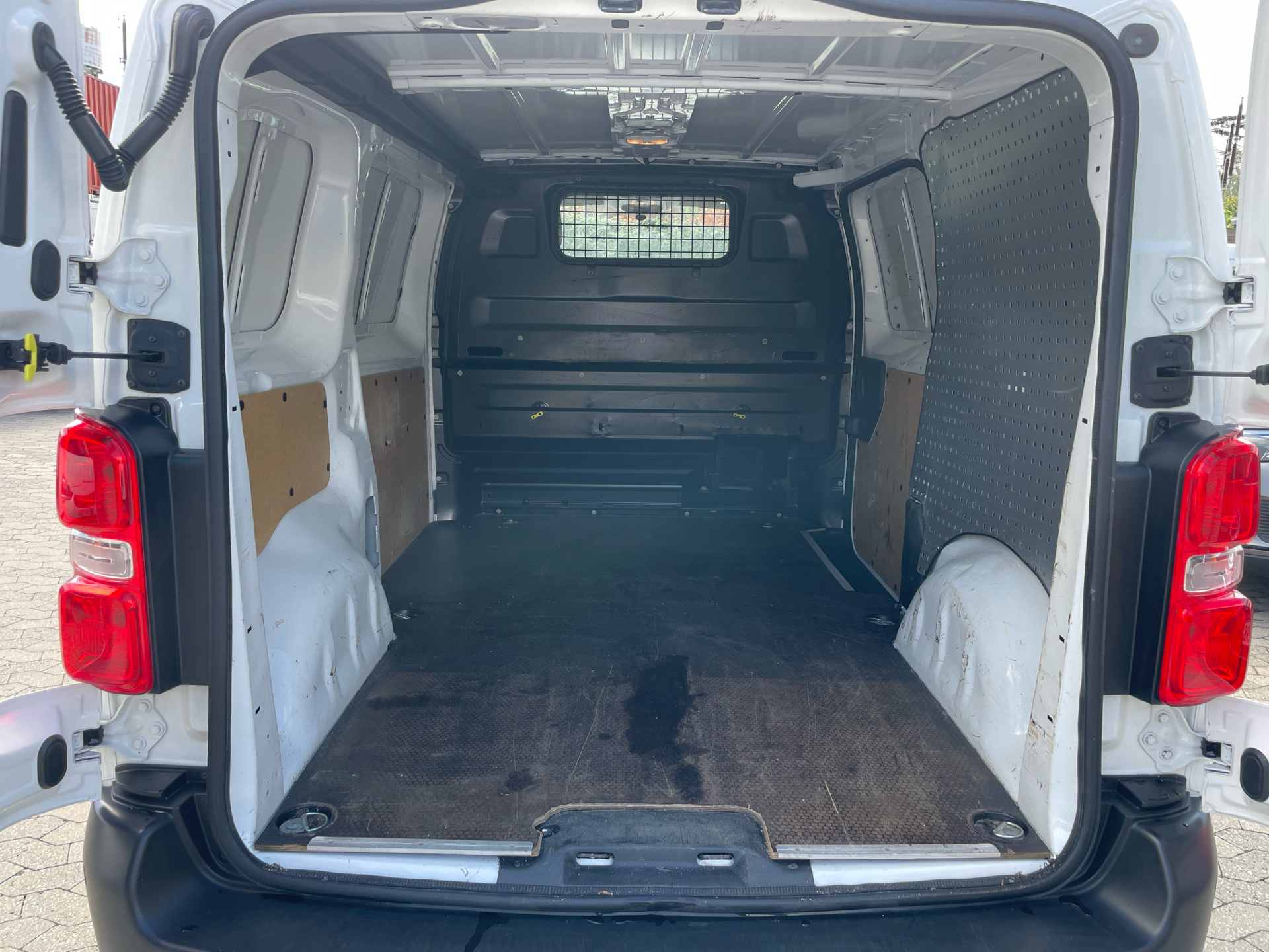 Billede af Citroën Jumpy L2N2 2,0 Blue HDi start/stop 120HK Van 6g