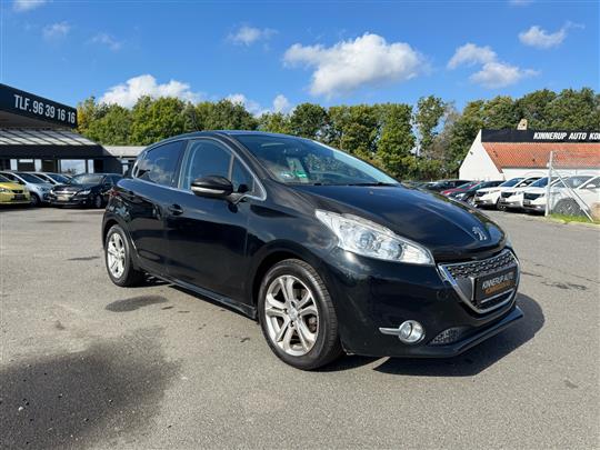 Peugeot 208 1,2 VTi Allure 82HK 5d