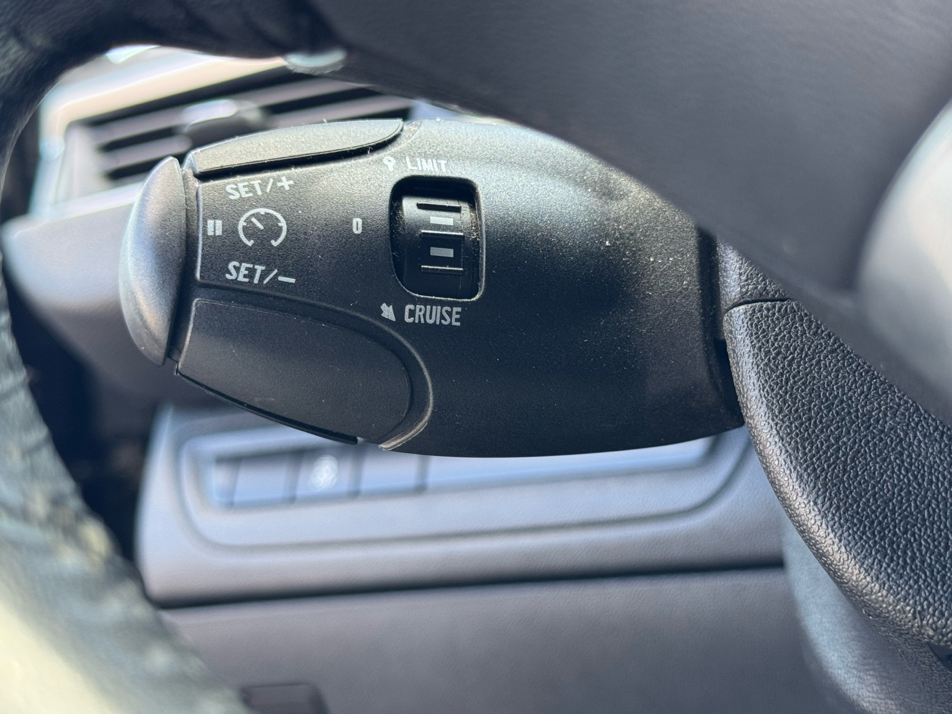 Billede af Peugeot 208 1,2 VTi Allure 82HK 5d