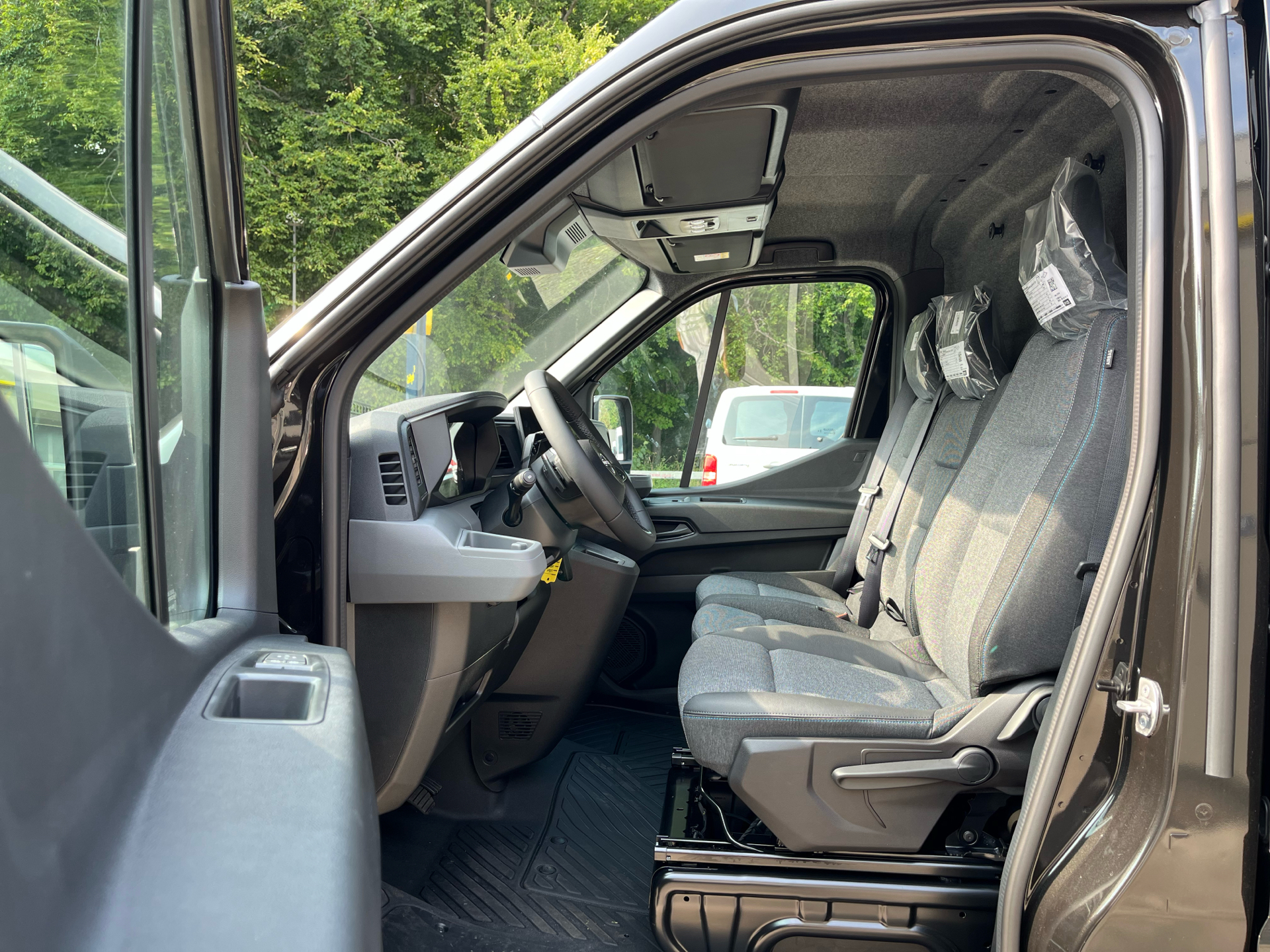 Billede af Nissan Interstar L2H2 2,0 DCi Tekna 170HK Van 9g Aut.