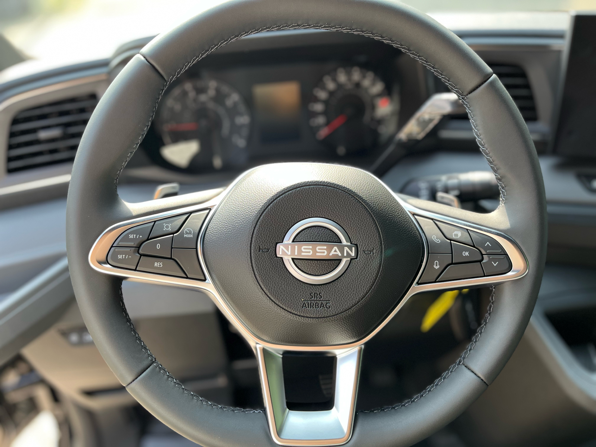 Billede af Nissan Interstar L2H2 2,0 DCi Tekna 170HK Van 9g Aut.