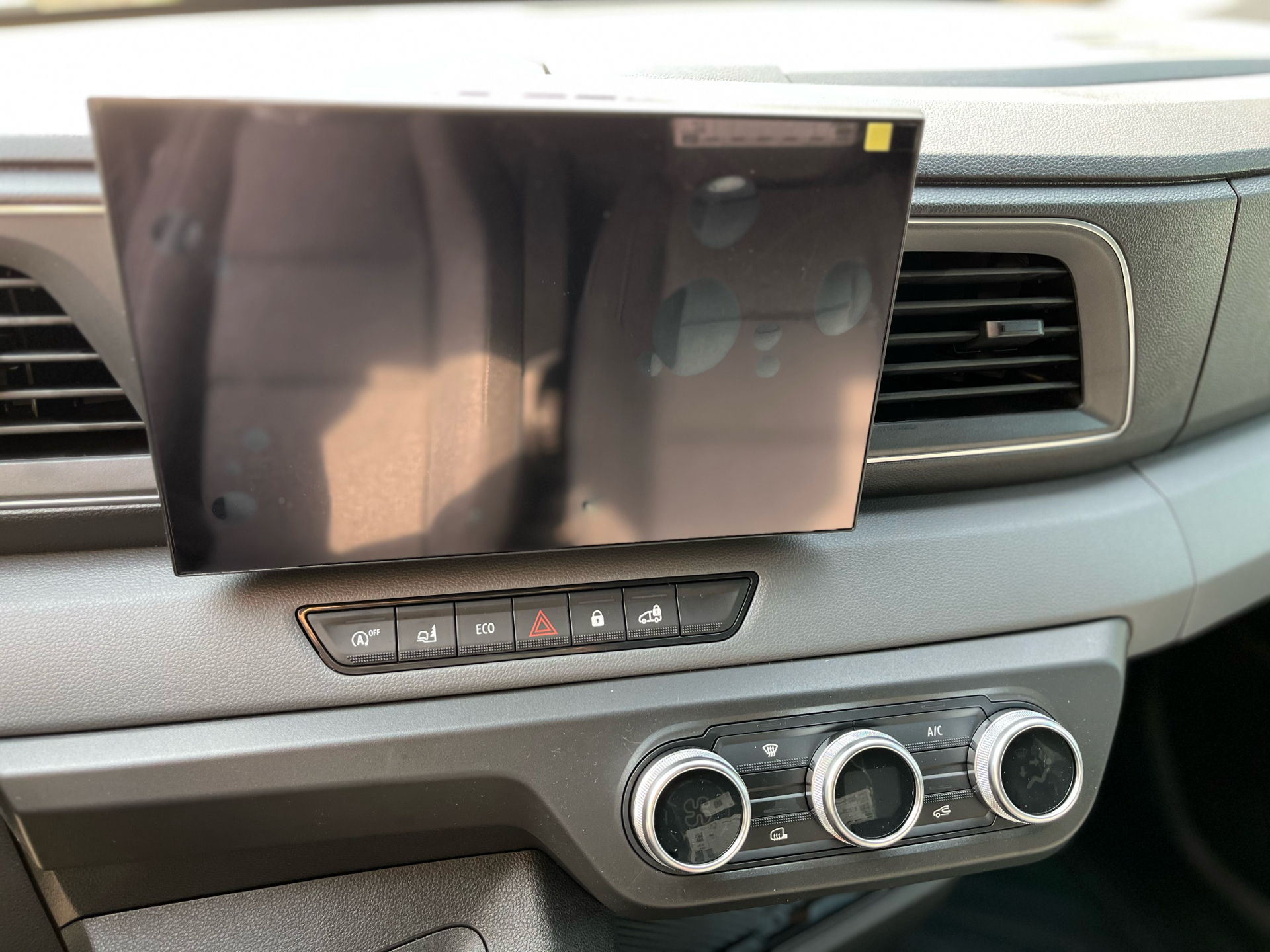 Billede af Nissan Interstar L2H2 2,0 DCi Tekna 170HK Van 9g Aut.