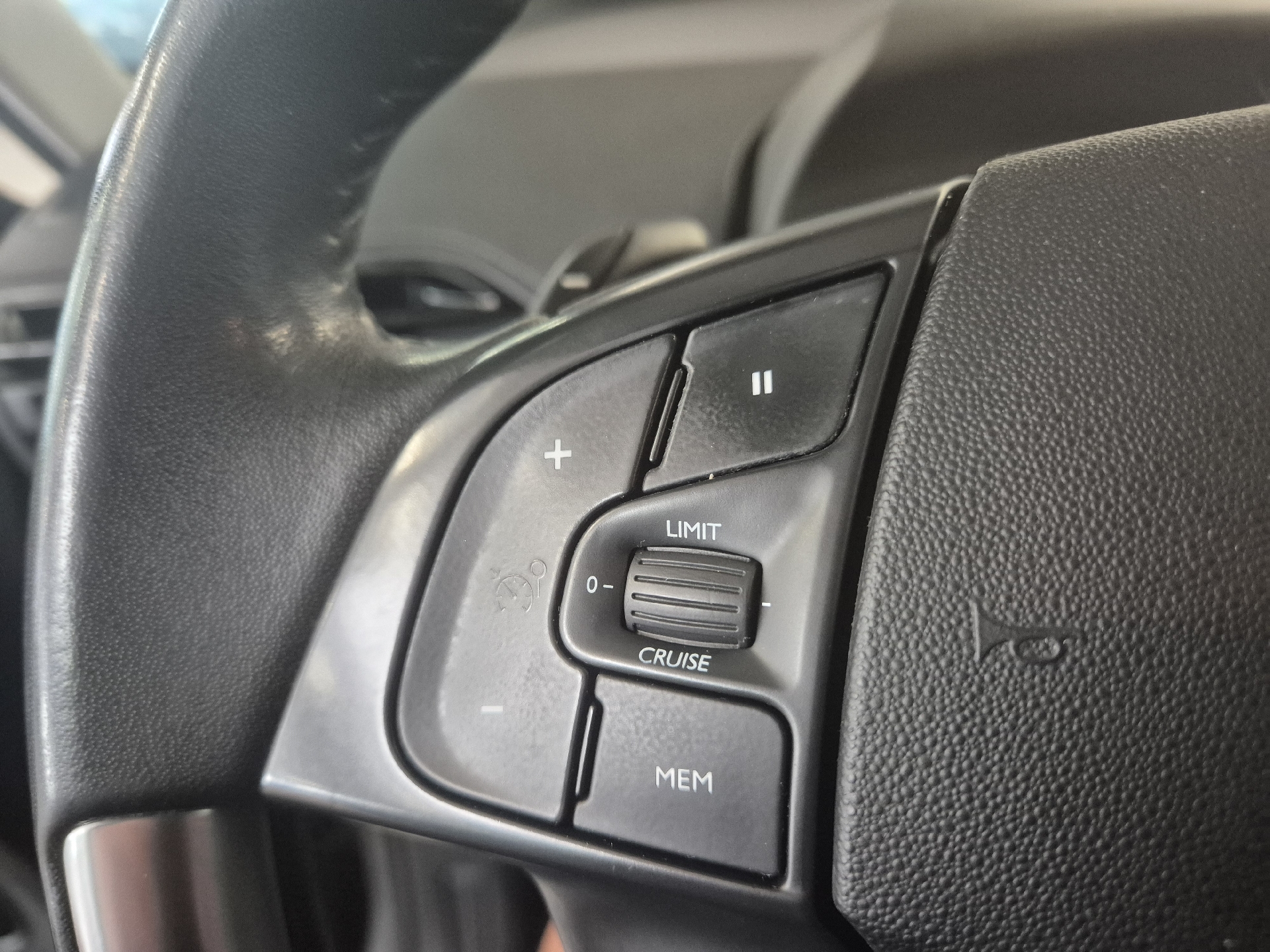 Billede af Citroën C4 Picasso 1,6 e-HDi Seduction ETG6 115HK 6g Aut.