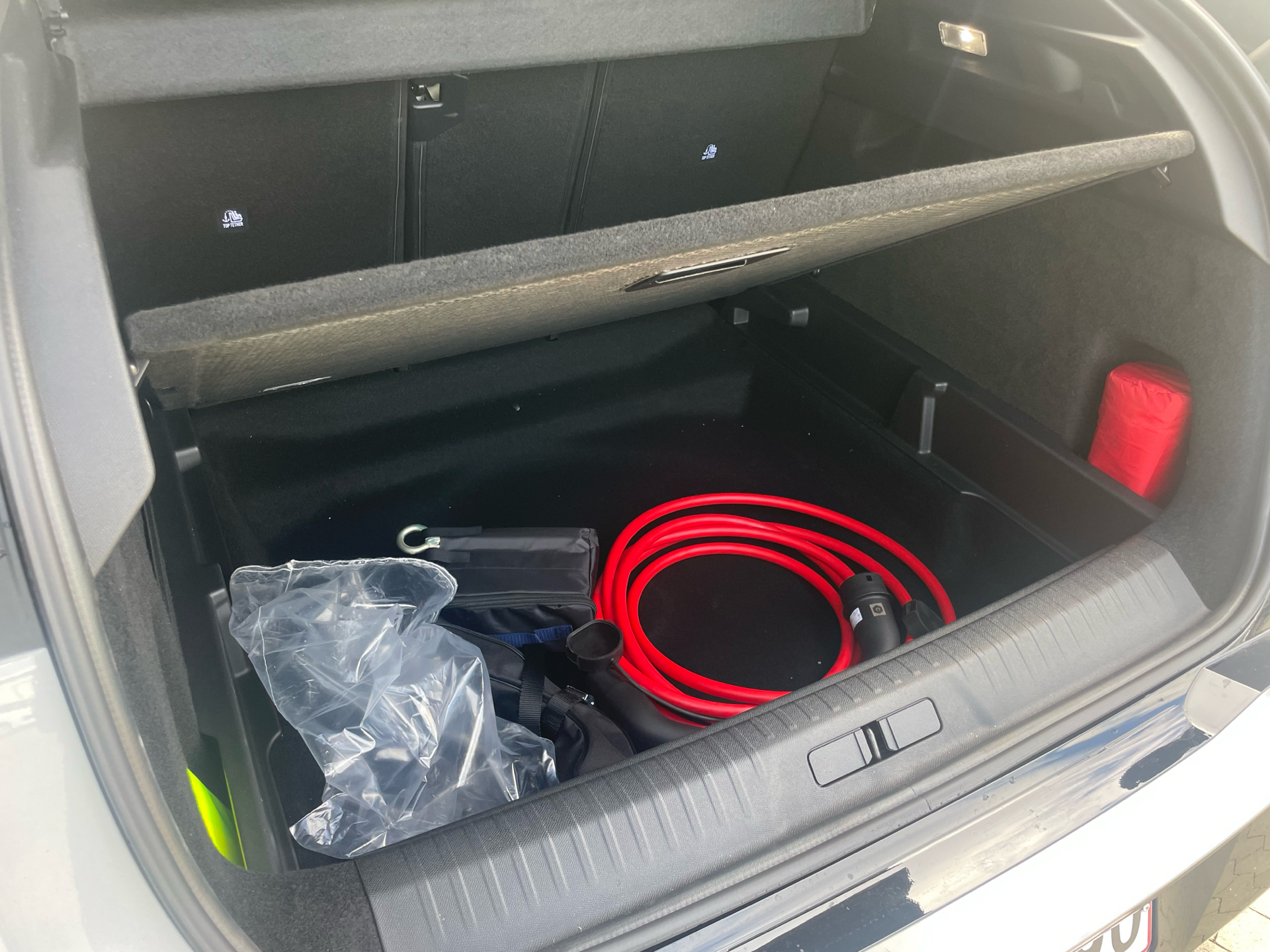 Billede af Peugeot e-3008 EL GT Pack 210HK 5d Aut.