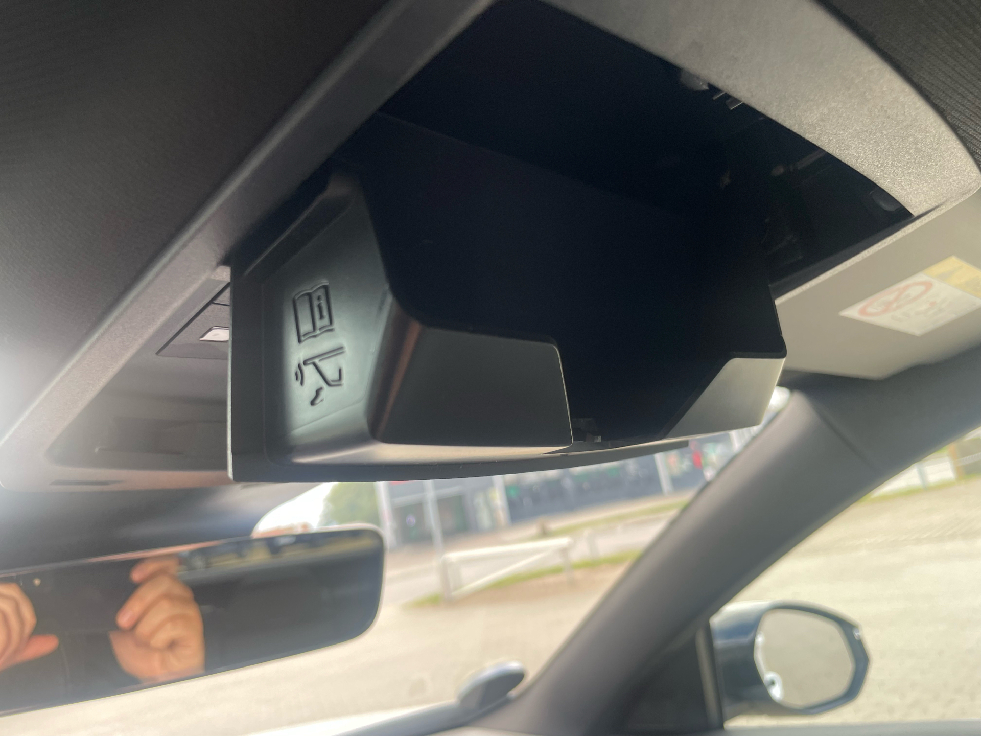 Billede af Peugeot e-3008 EL GT Pack 210HK 5d Aut.